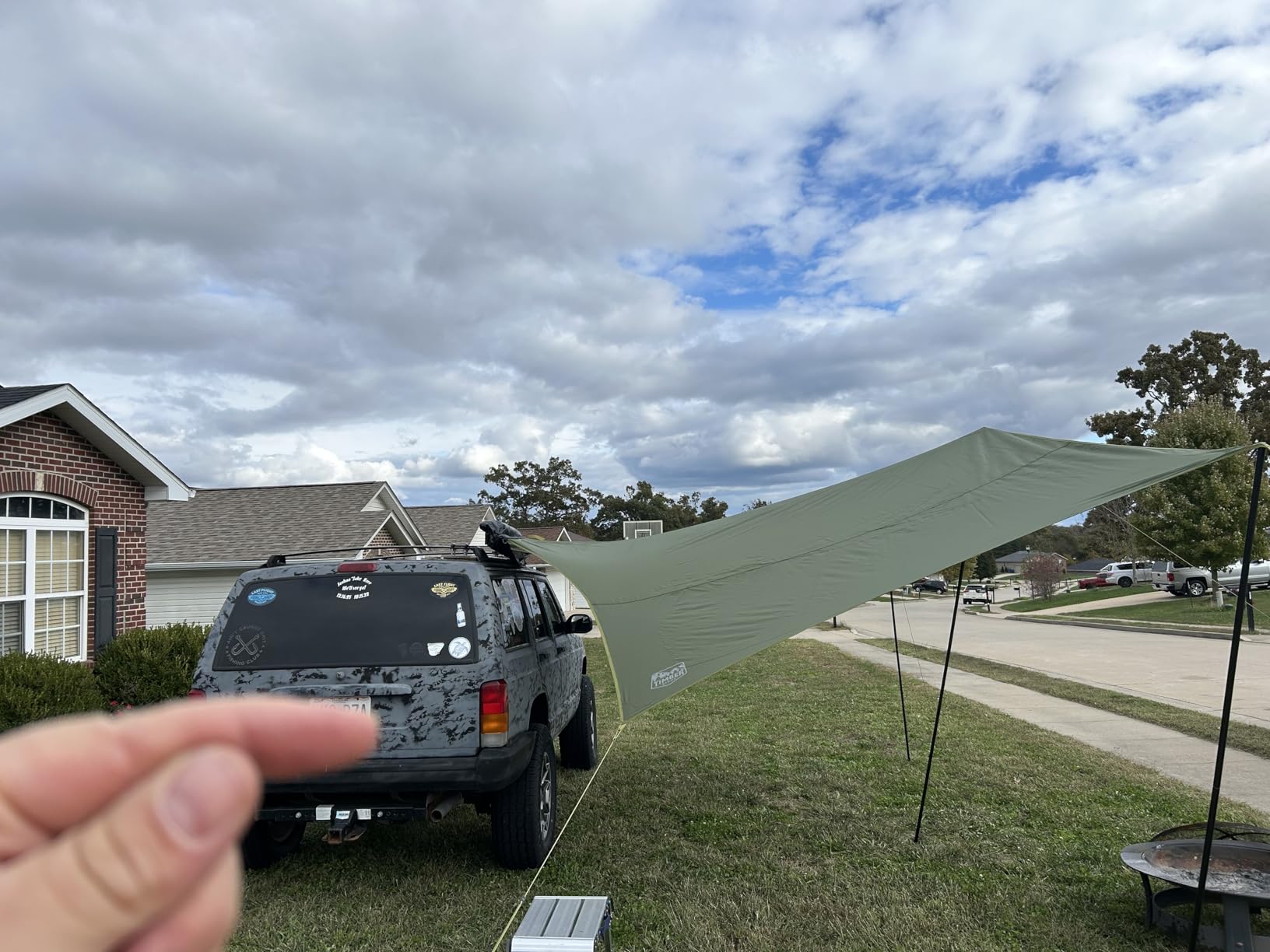 TIMBER RIDGE 19x9.8ft Retractable Vehicle Awning with Blackout Coating Roof Rack Pull-Out Sun Shade Overland Camping, Waterproof Sun Shelter for Car/Truck/Jeep/SUV/Van Green customer photo 2