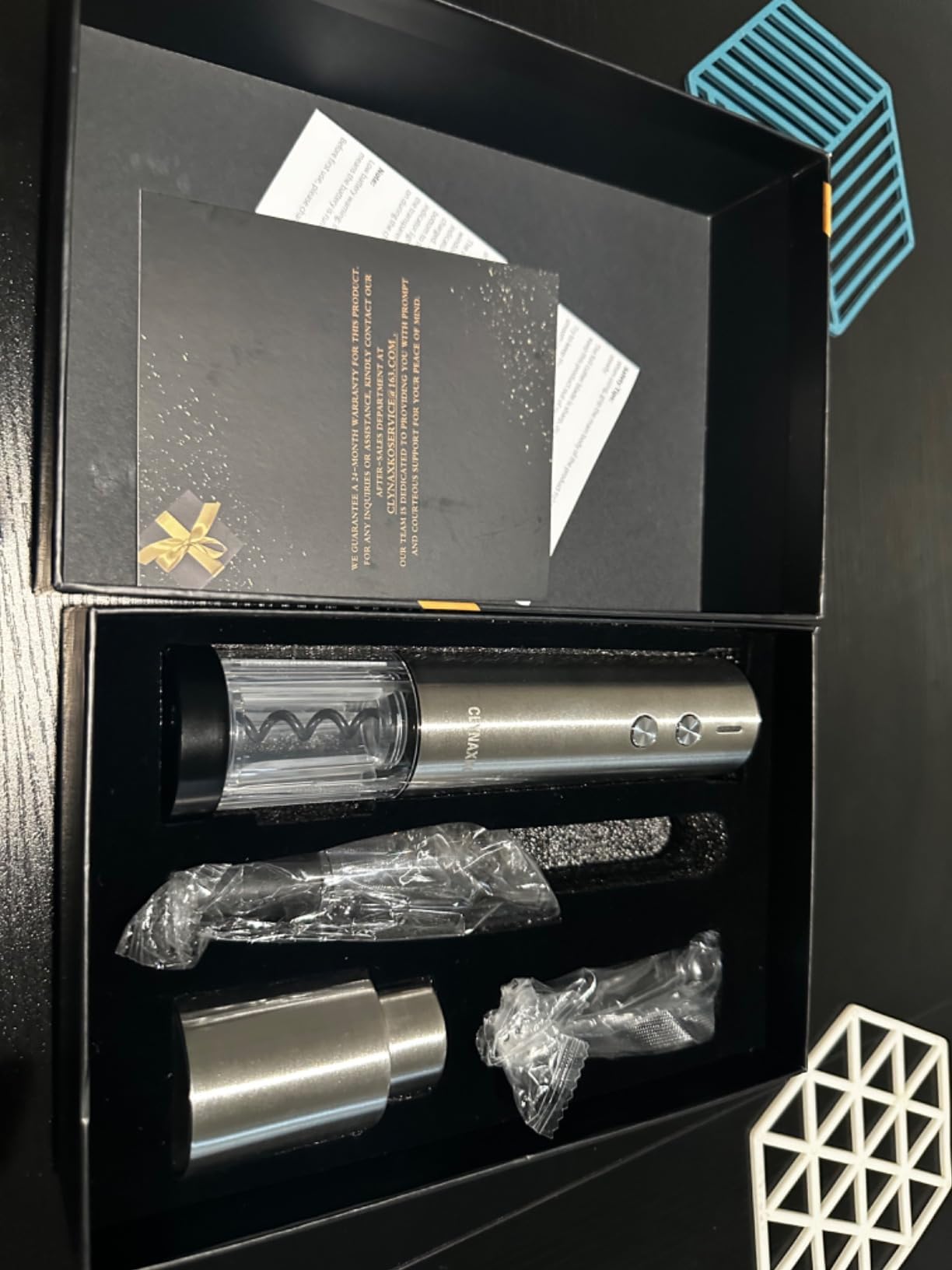 Electric Wine Opener Set - Premium Wine Gifts with Wine Opener, Foil Cutter, Wine Aerator, Vacuum Stopper, and Elegant Gift Box - Ideal Christmas Gift for Unforgettable Moments customer photo 1