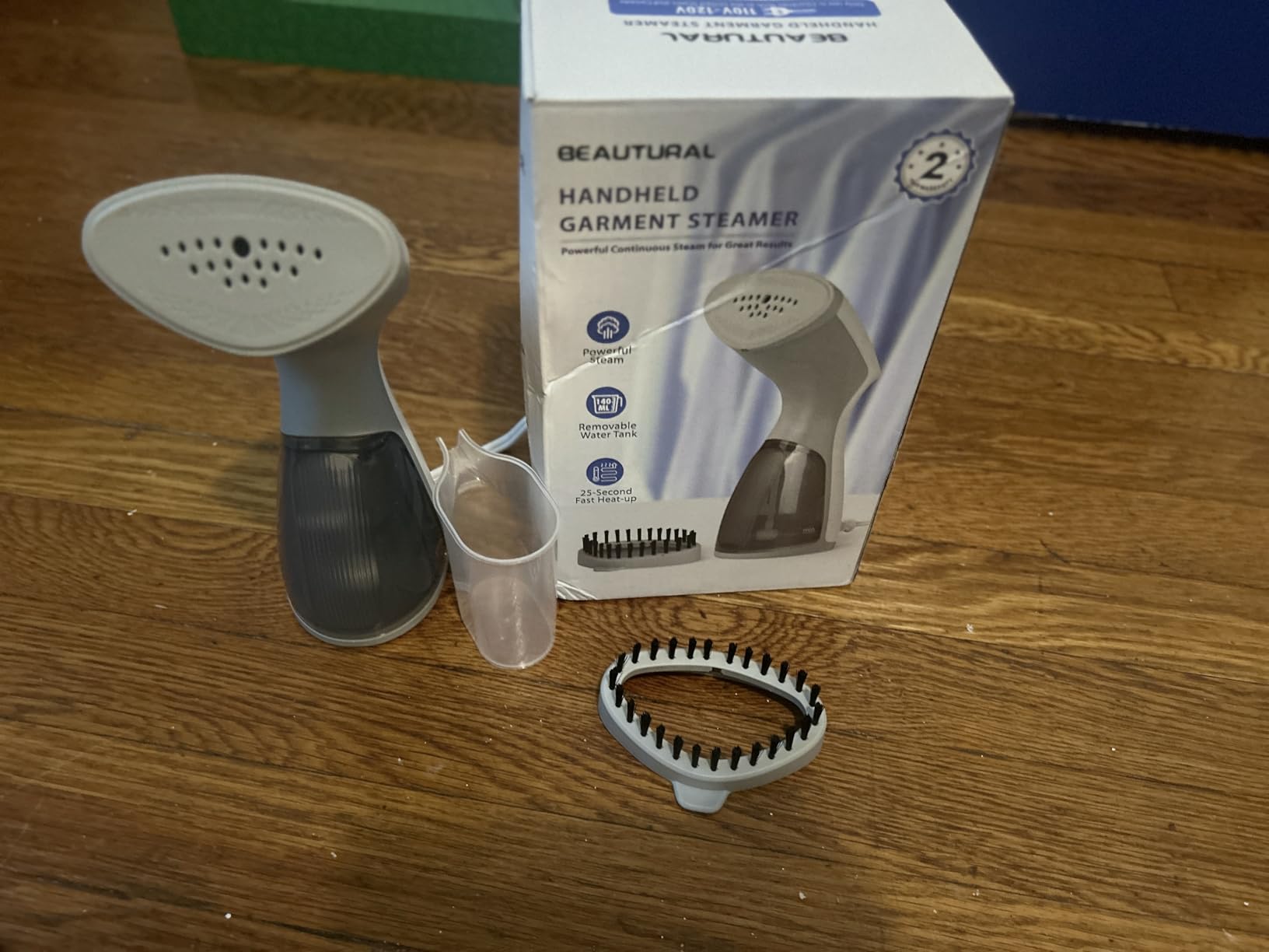 BEAUTURAL Travel Steamer for Clothes, Dual Voltage for Worldwide Use, 1000W | Portable and Handheld Garment Fabric Wrinkle Remover with Ceramic Heating Plate, Fast 30-second Heat-up customer photo 2