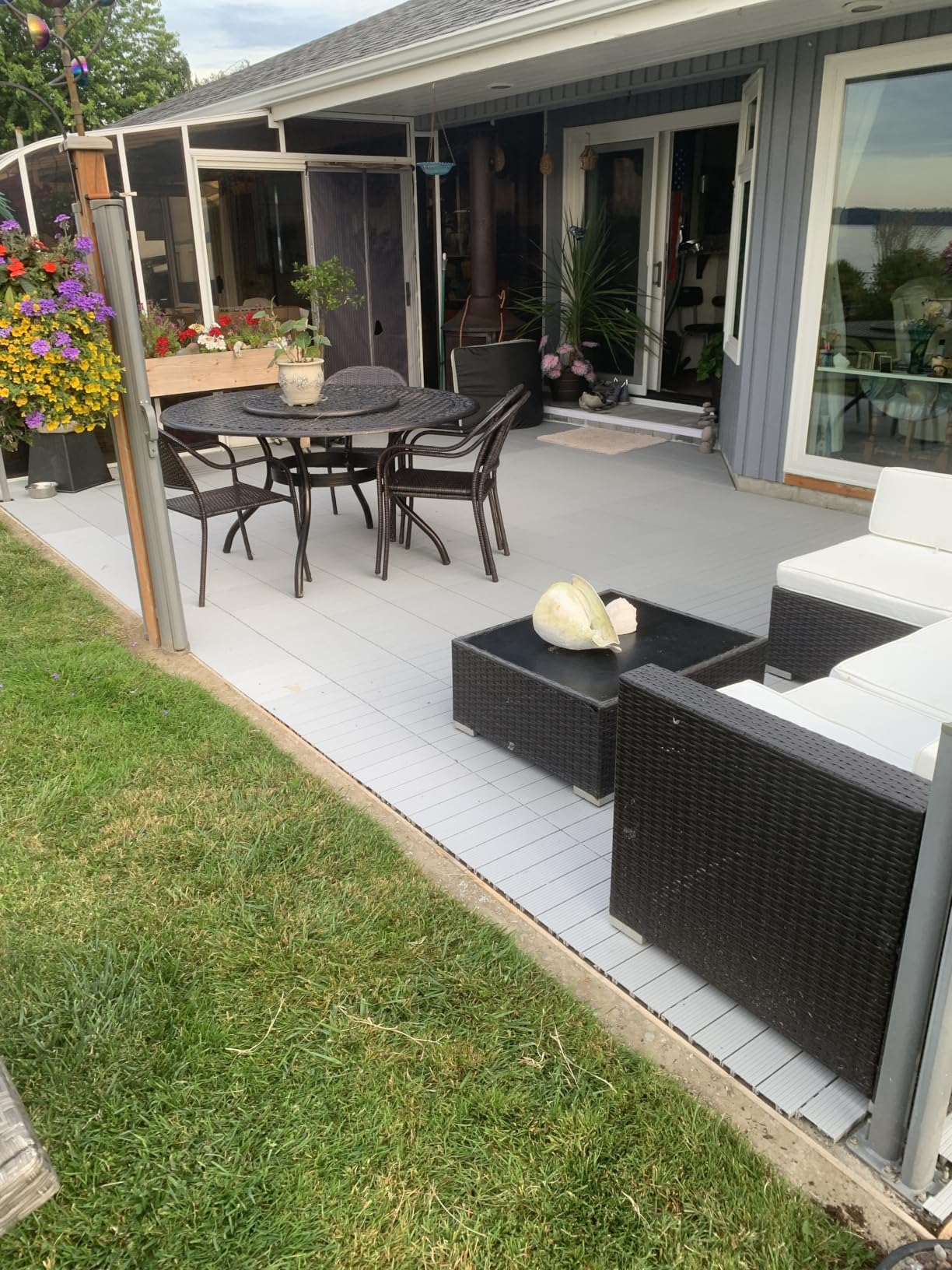 36 PCS Plastic Interlocking Deck Tiles - 12