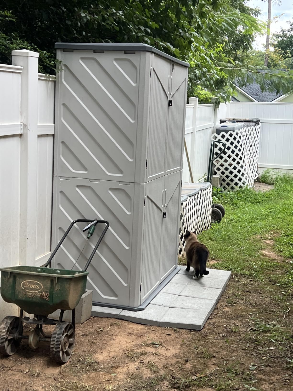 Aoxun Outdoor Storage Cabinet 35 Cu.Ft Outdoor Trash Can Storage Shed, White | Waterproof Horizontal Storage Shed Outdoor Storage for Garbage Bin, Generator, and Lawn Mower customer photo 2