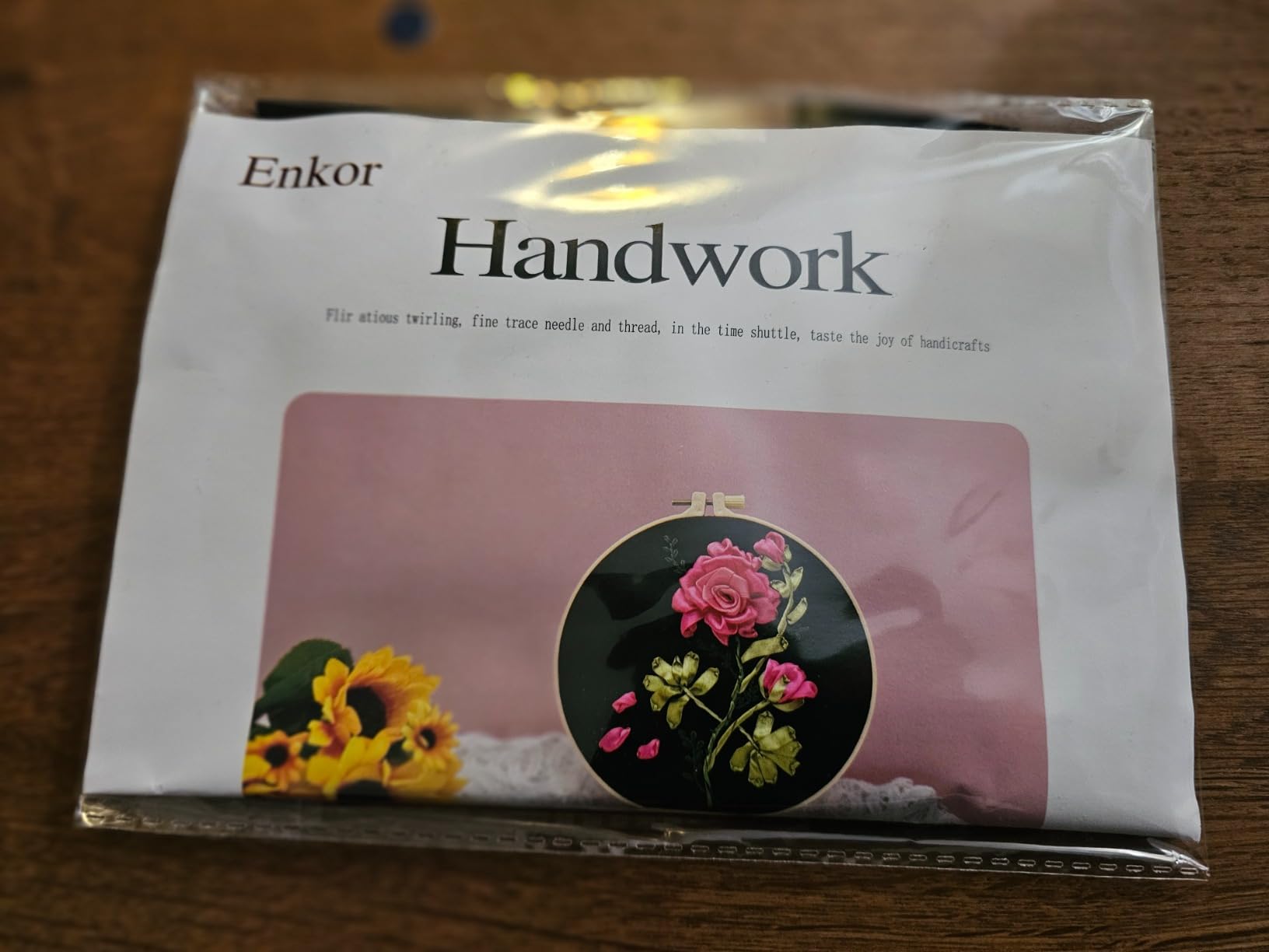 Enkor Punch Needle Kit Adults Beginner, Needle Punch Embroidery Kits Beginners Kids Include Instructions Video, Fabric, Hoop, Yarns, Threader-Flowers Love F1 customer photo 1