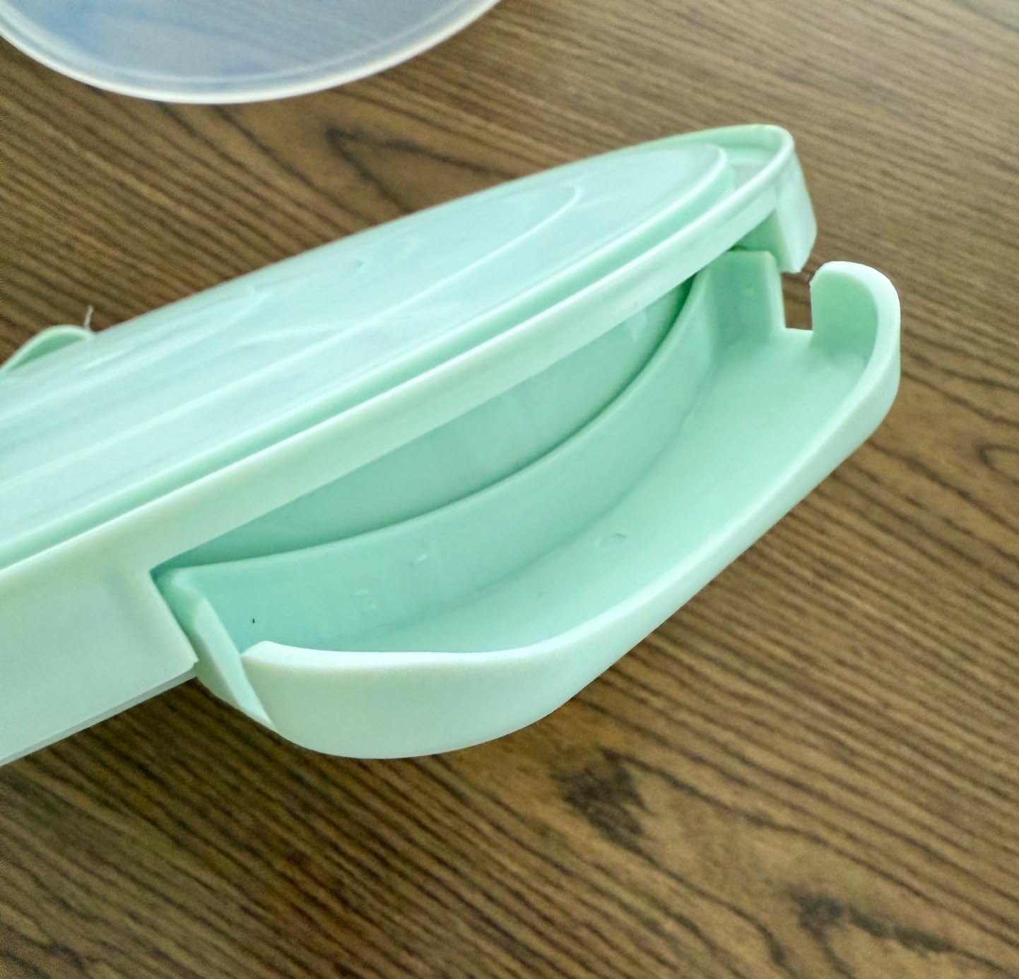 Cake Carrier with lid and Handle - Multipurpose Cake Stand with Lid for 10