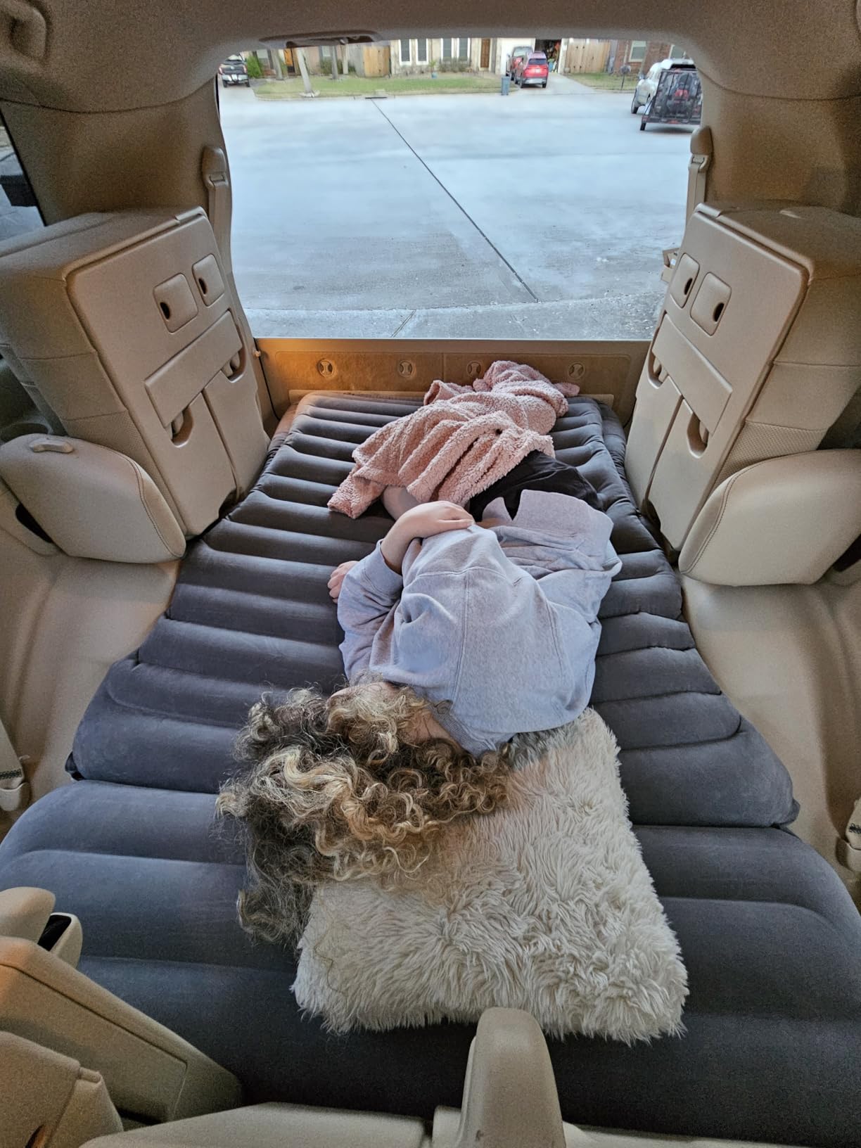 KMZ Inflatable SUV Air Mattress for Car, Truck and Camping | Portable Thickened Car Bed for Travel, Includes 2 Pillows and Electric Pump customer photo 1