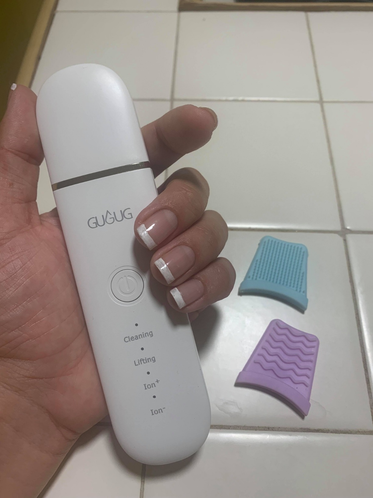 GUGUG Waterproof Skin Scrubber 4-in-1 Facial Spatula Pore Cleaner for Face | Blackhead remover with 4 modes, rounded stainless steel head, 10-minute auto-off, Type-C charging customer photo 2