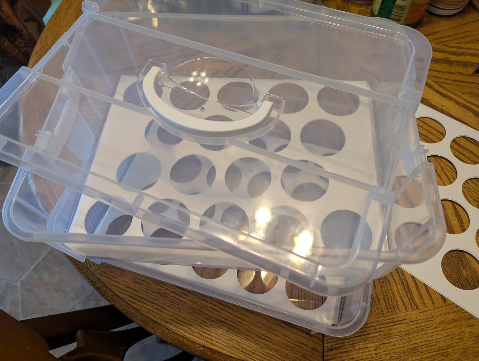 Teenyyou 36 Cupcake Carrier 2-Layer with Lid Handle, Party Container | Portable Holder, Detachable Trays, Clear Plastic for Viewing, Secure Transport, Ideal for Gatherings Picnics Events customer photo 2
