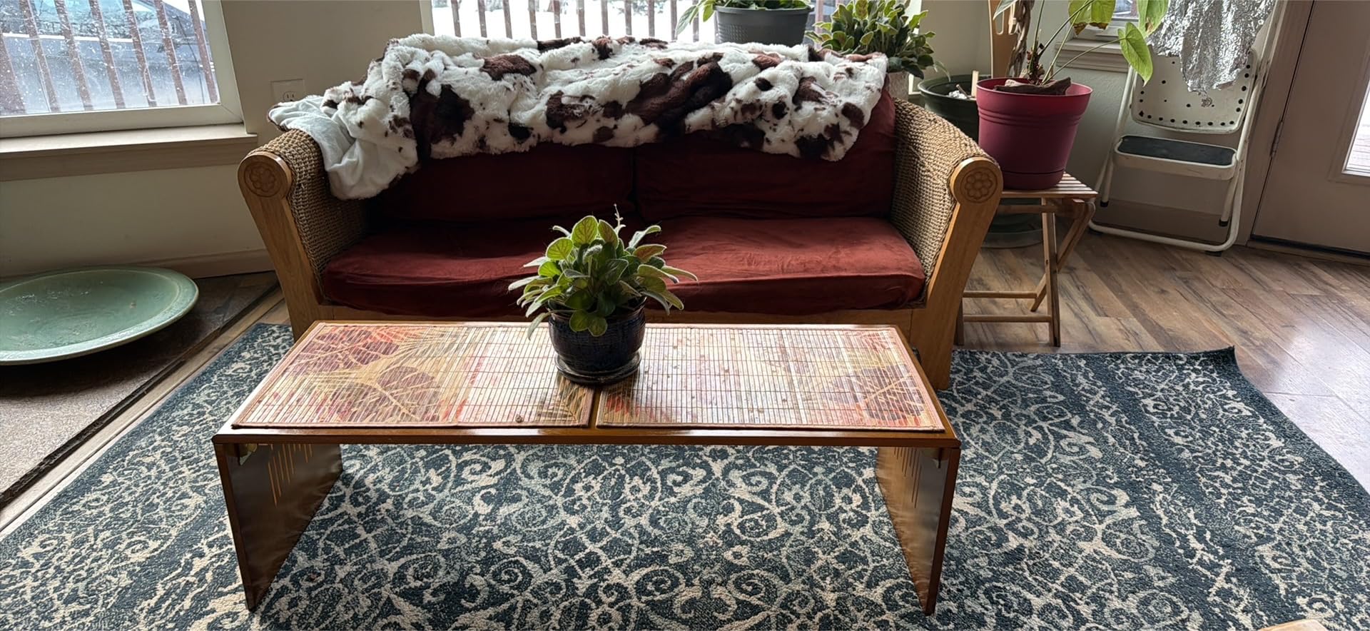 Japanese Floor Table Low Floor Coffee Table, Foldable Coffee Table for Sitting on the Floor with Bamboo Wood Top No Assembly, Compact Small Living Room Table, Ideal for Meditation Space customer photo 2