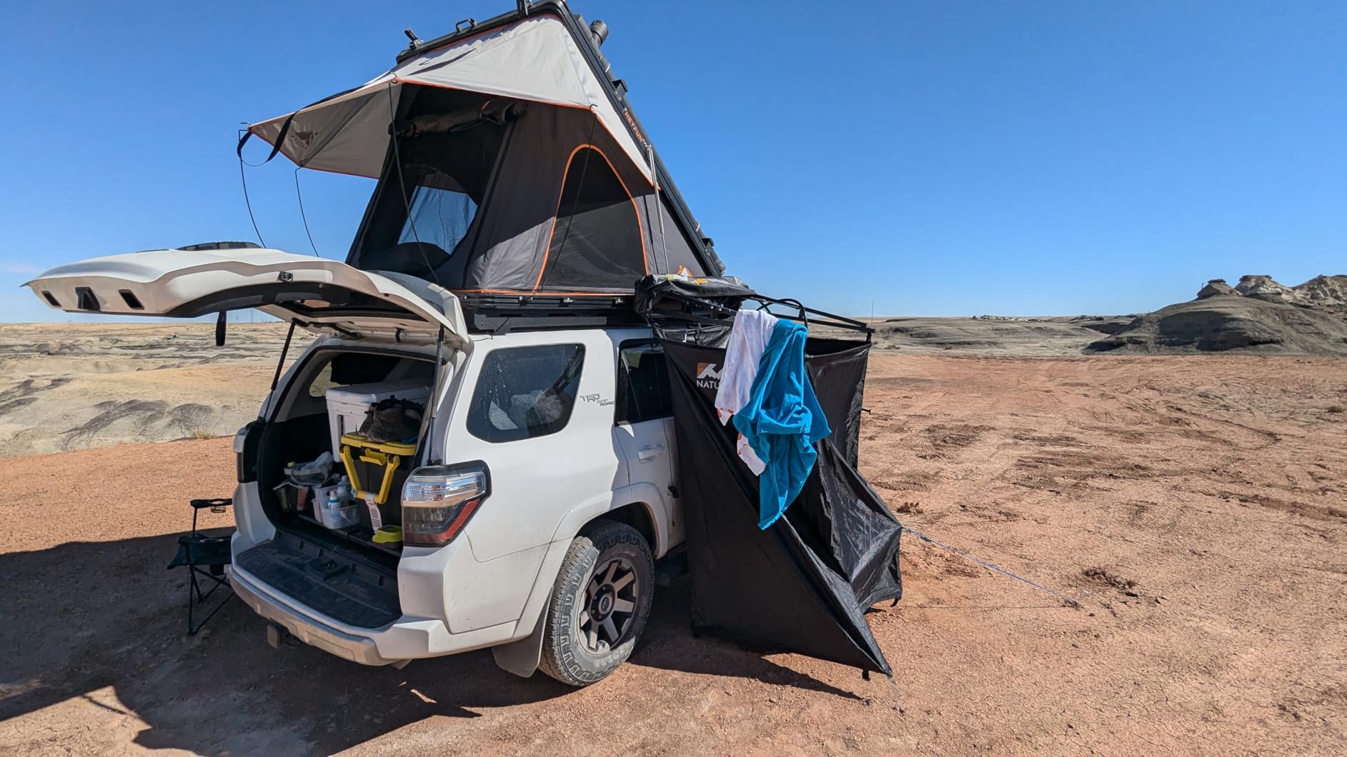 Adventurer Pro Rooftop Tent Hard Shell with Side Awning&LED Light Strip, 2-3 Person Roof Top Tent for 4 Season Camping, Aluminum Pop Up Roof Tent for Truck Jeep SUV Van Trailer customer photo 2