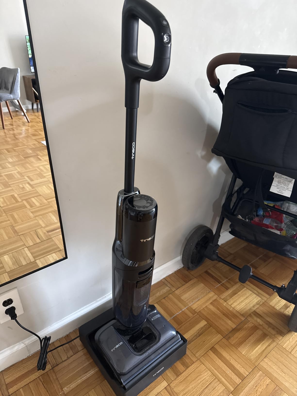 Floor ONE S7 Stretch Ultra Cordless Wet Dry Vacuum Cleaner, 180° Lay-Flat Anti-Tangle Design, 50 Minutes Runtime, 185℉ Flashdry Self-Cleaning, Dual-Sided Edge Cleaning Floor Cleaner customer photo 1