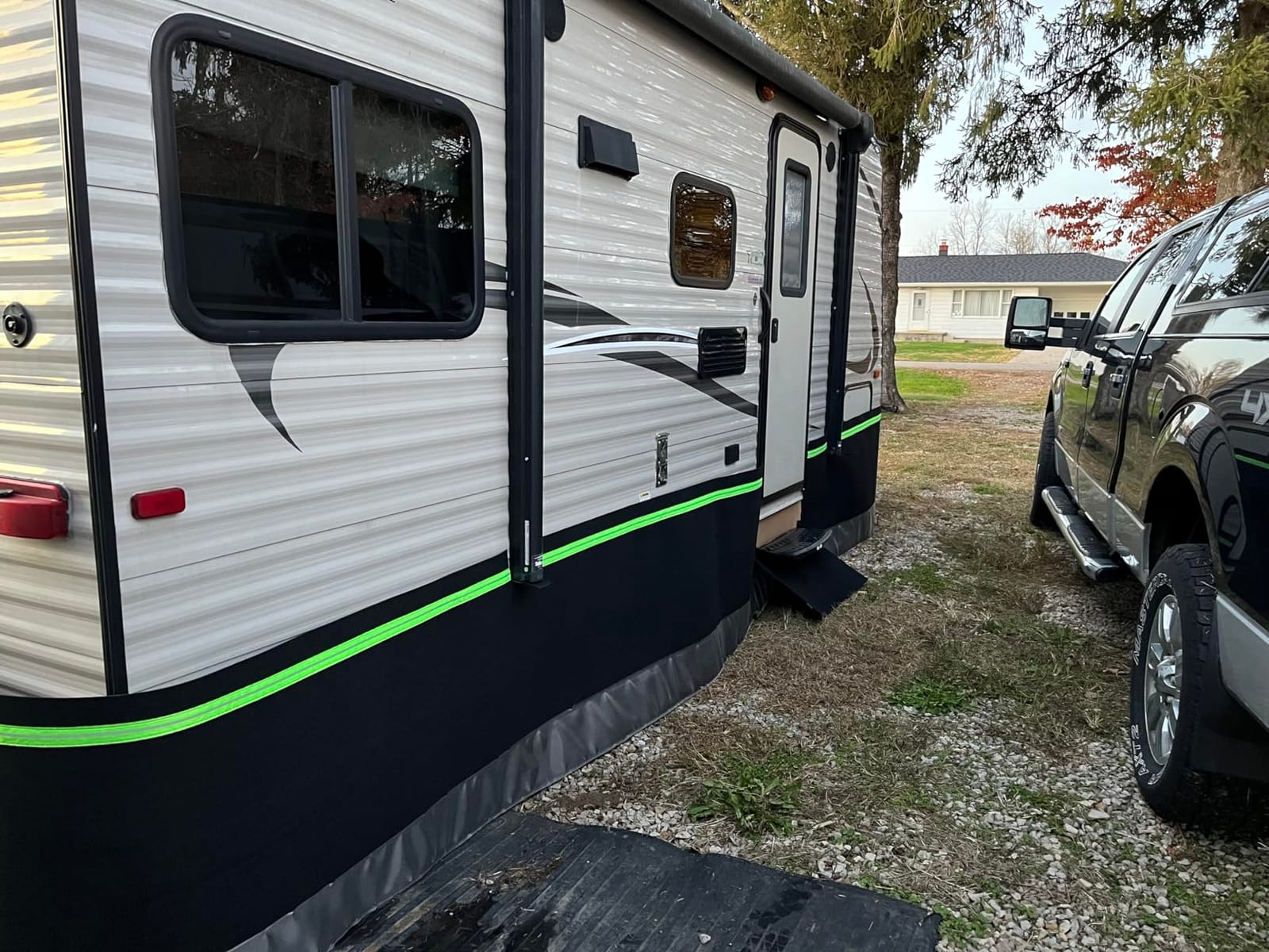 RV Skirting for Winter, Camper Insulated Skirt Travel Trailers & 5th Wheels | 2.6x85.3ft RV Skirting Kits for Mobile Home Exterior, All Weather Waterproof Windproof Cold Weather Underpinning Cover customer photo 2