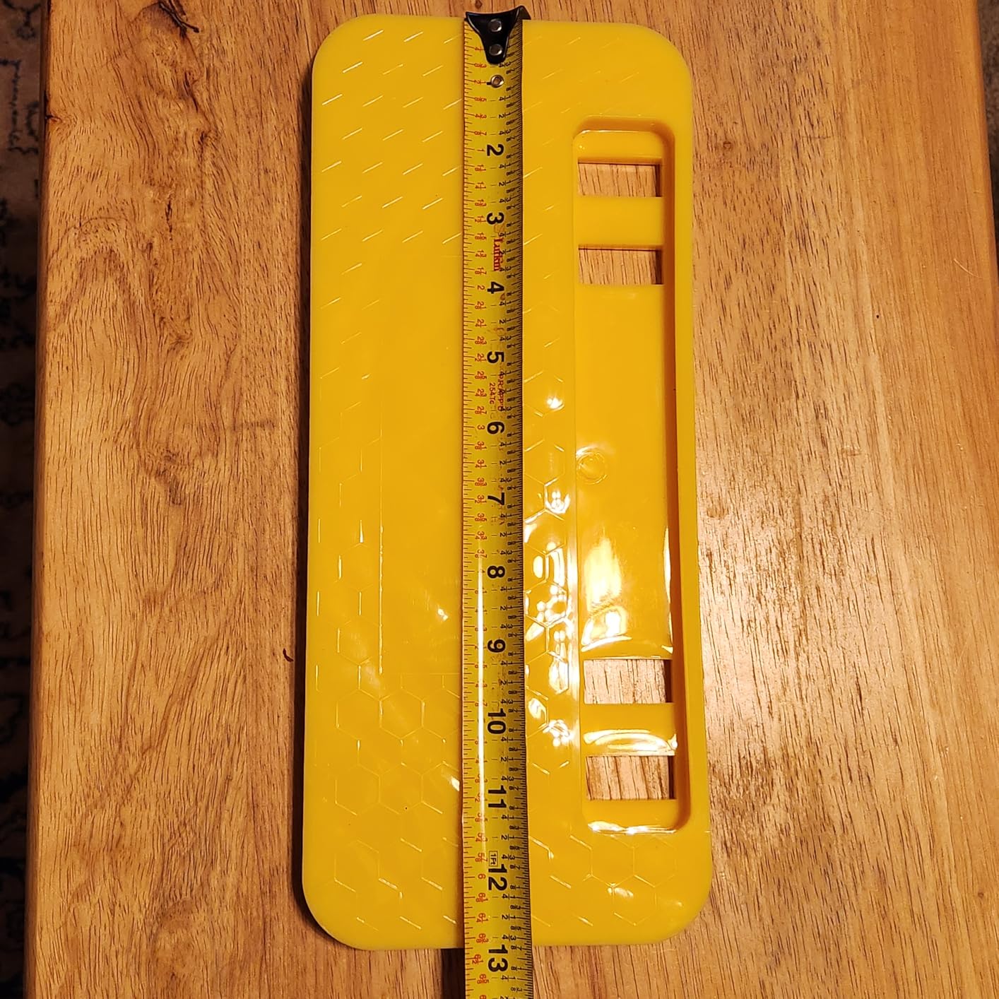Honey Uncapping Tank Holder, Honey Harvesting Tools, Easy Clean Honey Extractor Tank Bucket Scraper for Beekeeping Hive Frames Cleaning, Fit All 5 or 6 Gallon Bucket customer photo 1