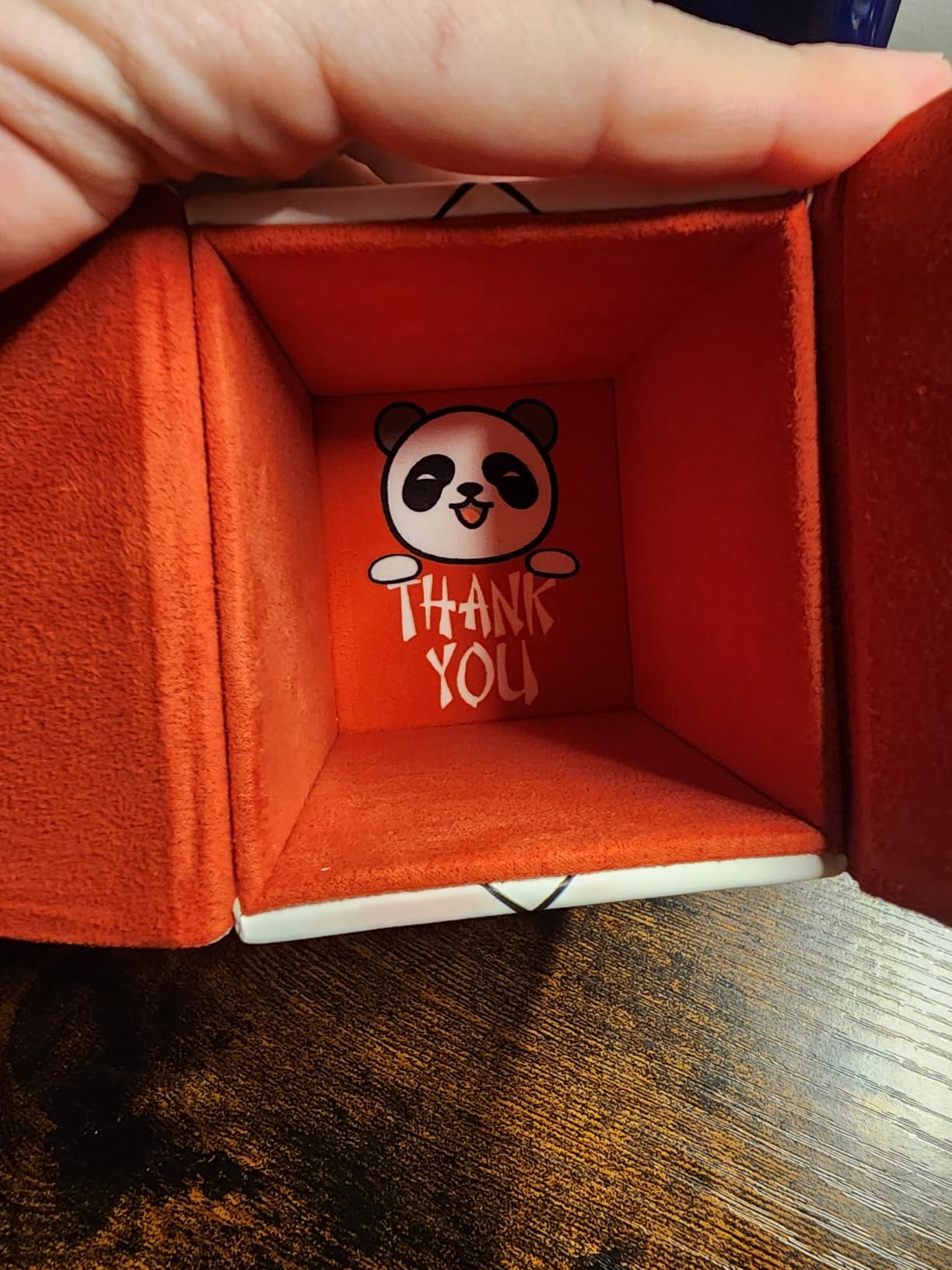 ORIGINAL China To Go! Trading Card Deck Box, vegan leather & Holo Design, MTG commander deck box, fits 100 double Sleeved Cards customer photo 1