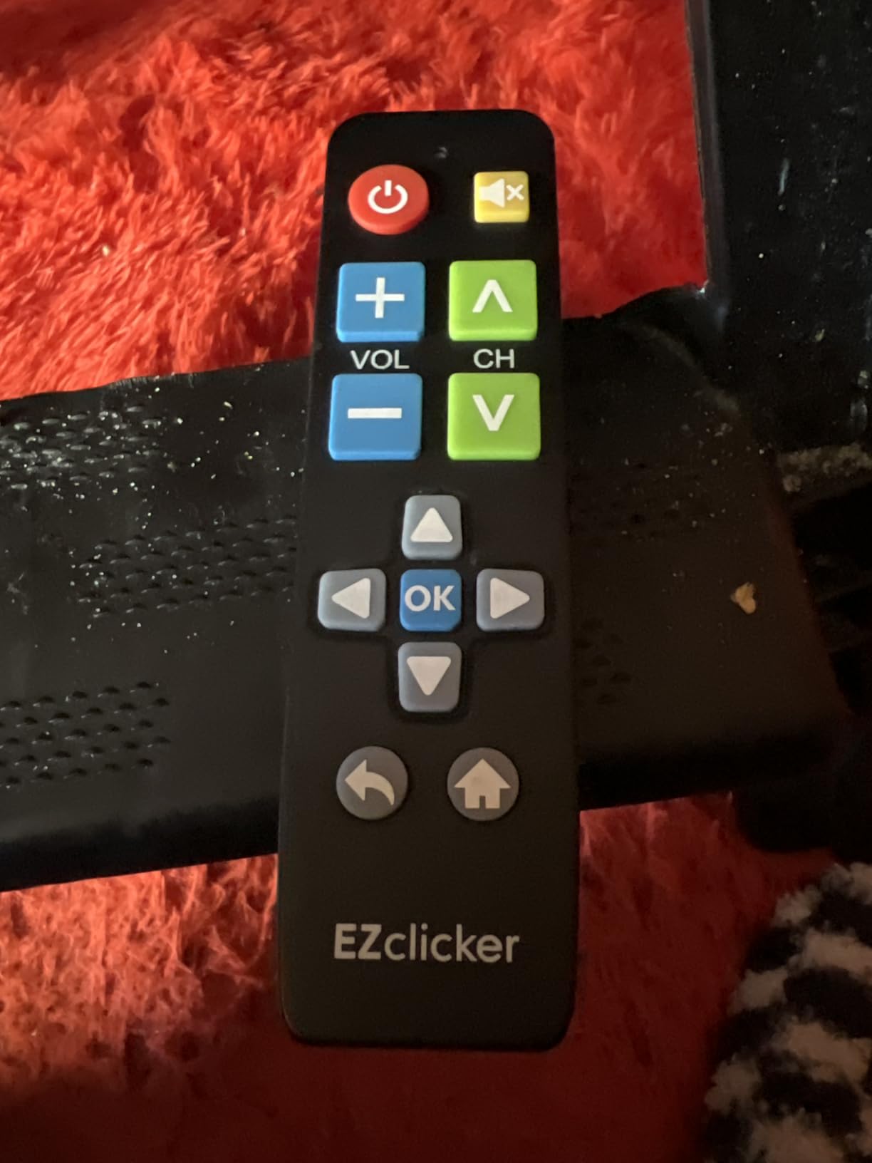 EZclicker TV Remote for Samsung TVs Only, Big Button, Easy to Use (Black) | Great for Seniors, Simplified (2xAAA Batteries Not Included) customer photo 1
