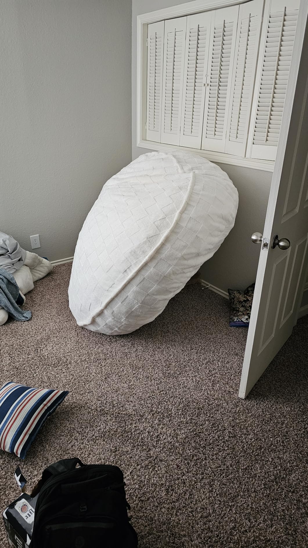 Hobestluk Giant Bean Bag Chairs 6FT Oversized BeanBag Chair for Adult Jumbo | Memory Foam,Washable Cover,Unique Fluffy Plaid,Comfy Bean Bag Bed with Filler Gaming Reading Bedroom Living Room | Grey 6FT customer photo 2