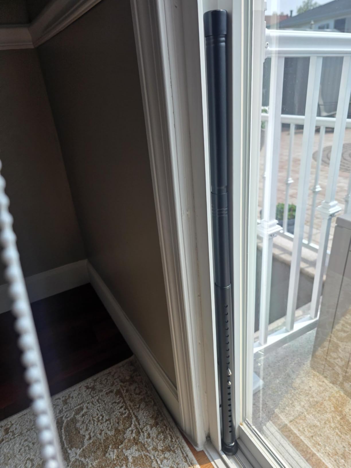 Abiglifty Sliding Door Security Bar, 17-50 Inch Adjustable Heavy Duty Sliding Glass Door Security bar with Rubber Tips for Windows, Home, Apartment & Travel (White) customer photo 1
