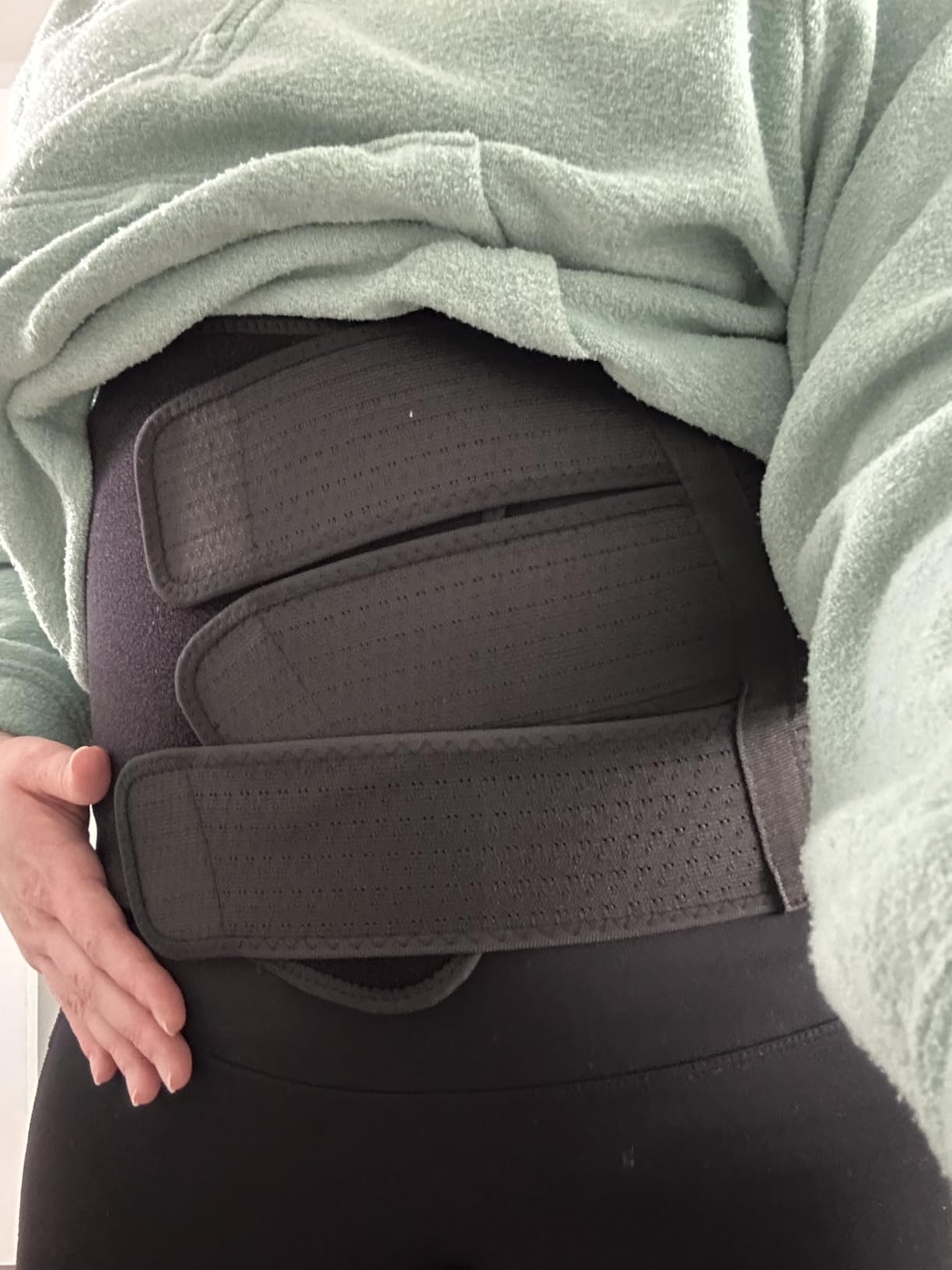 MAMODY Postpartum Recovery Belly Binder for C-Section & Natural Delivery | Adjustable Compression Wrap, Abdominal Support Belt for Women customer photo 2
