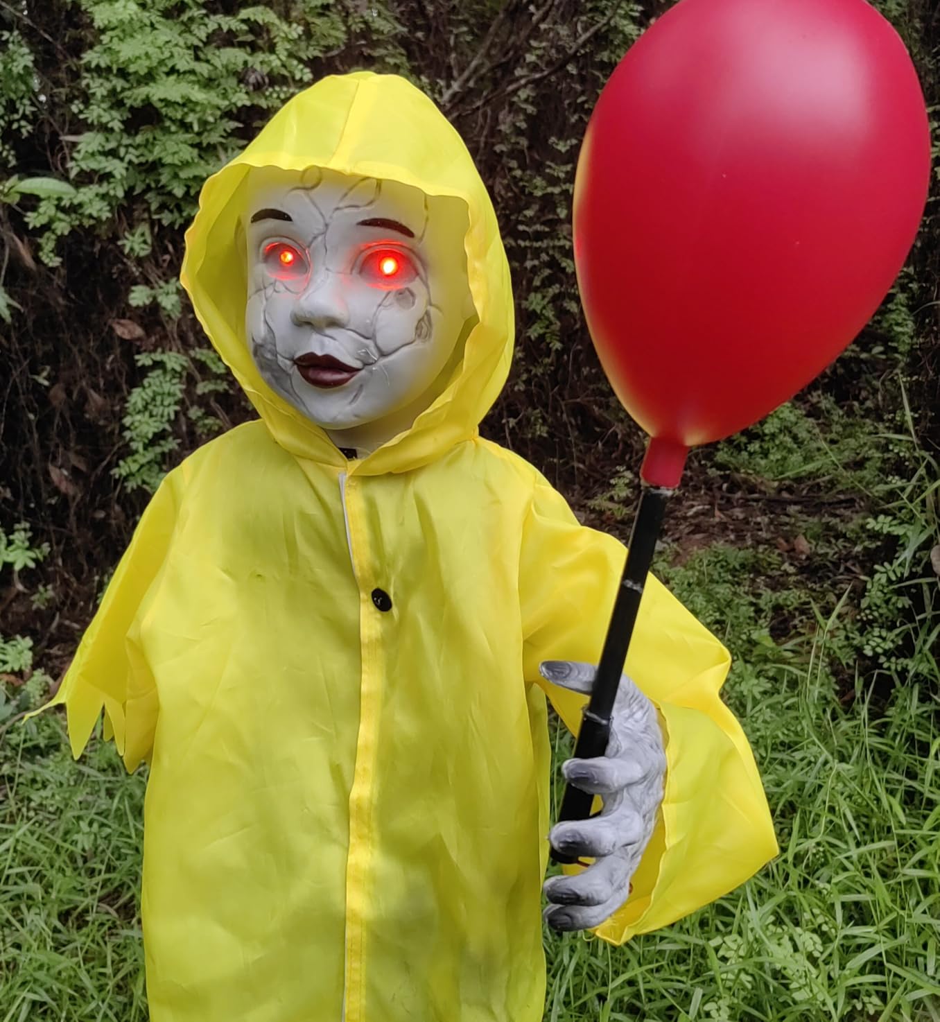 4 Ft Life Size Halloween Animatronics Prop with Sound & Touch Activated Sensor and Light Up Balloon, Spooky Indoor Outdoor Decor customer photo 2