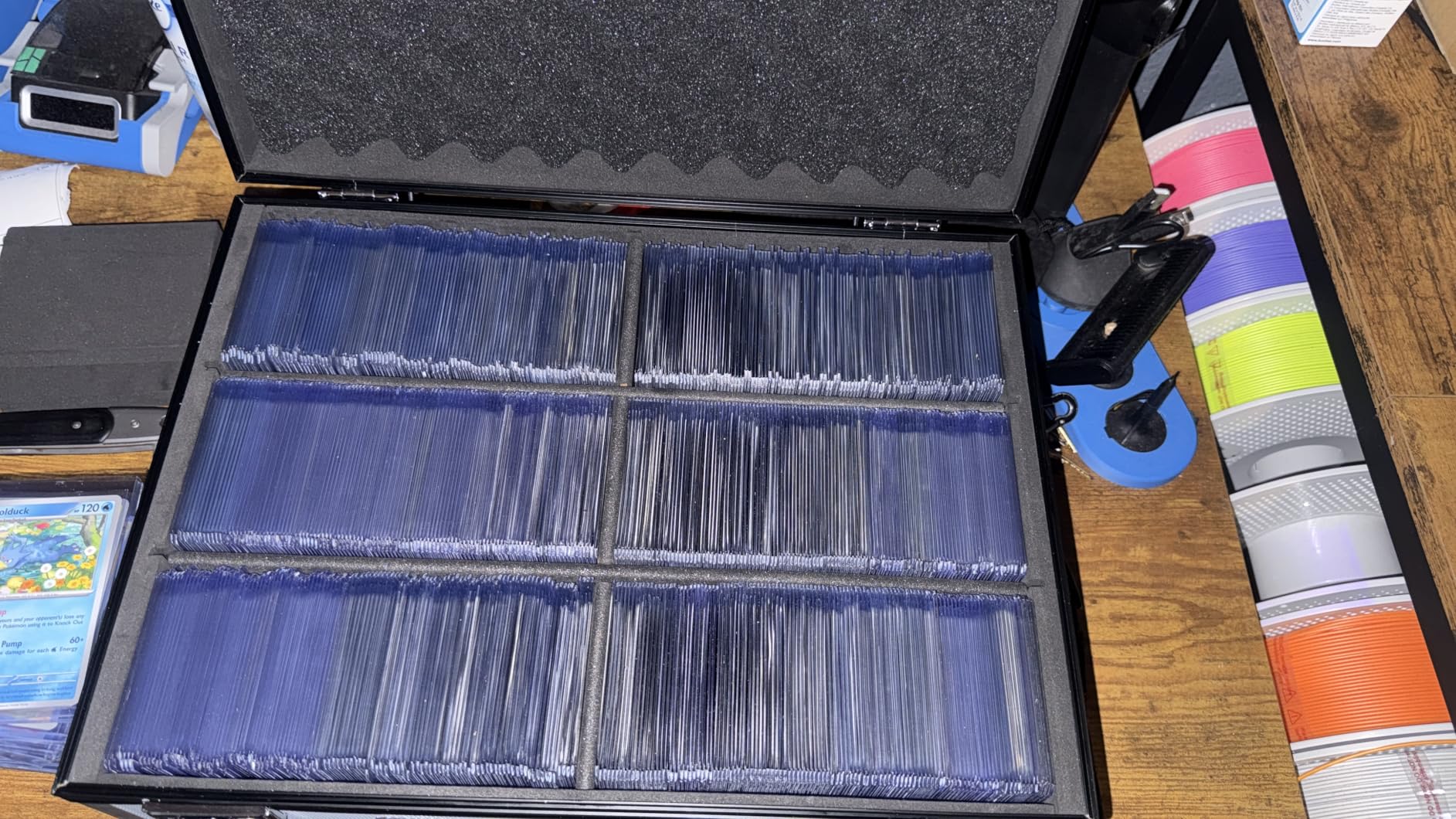 EcoVibe Graded Card Case, Aluminum Alloy Trading Card Storage Box with Carry Handle, Sports Card Case Holders with Dividers, Graded Card Storage Boxes Fits Psa, TCG, Csg, BGS, SGC Slabs customer photo 2