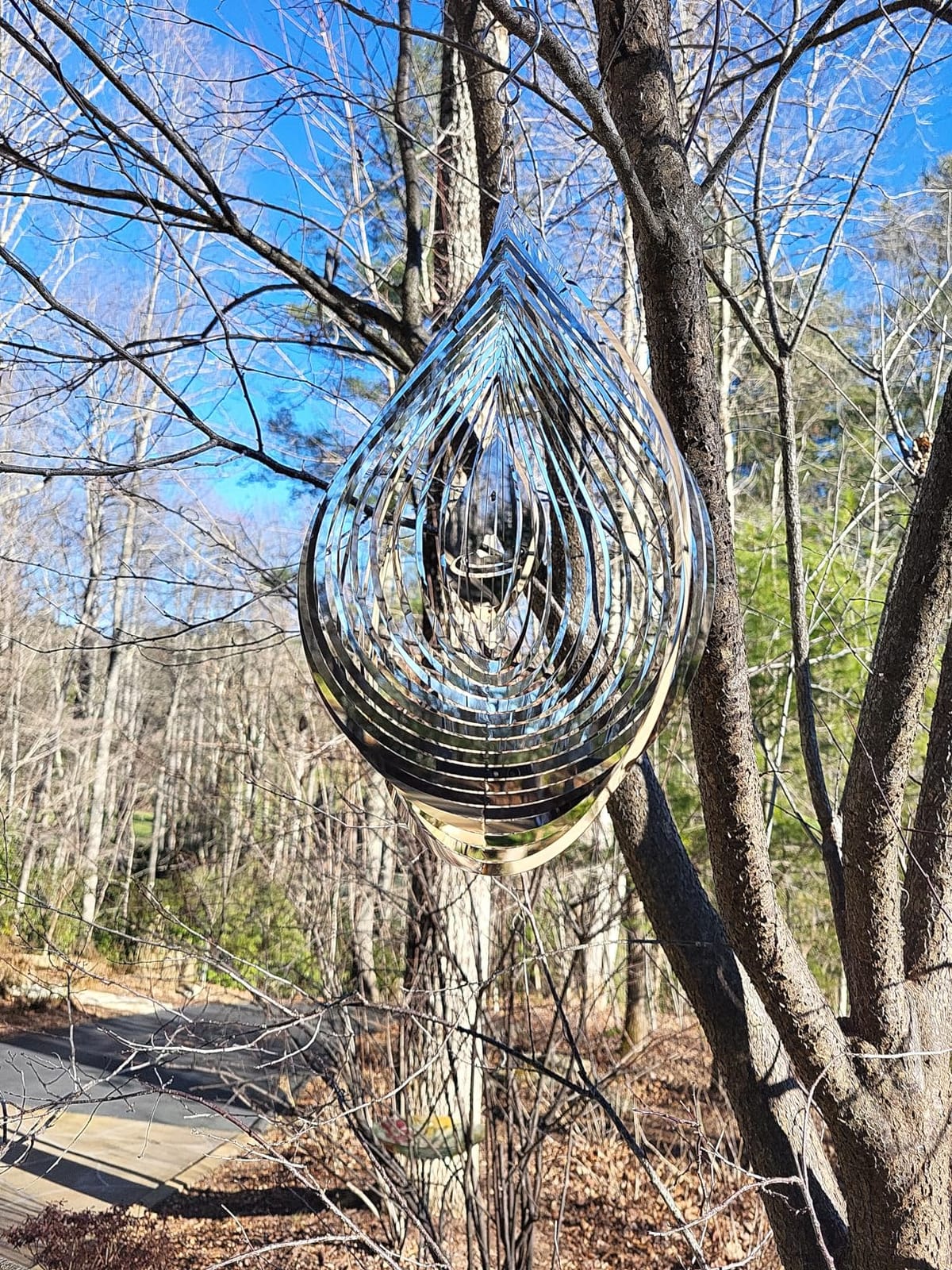 Hanging Wind Spinners, 3D Spiral Highly Reflective Stainless Steel Metal Wind Spinner Outdoor Garden Decor, Bird Devices Deterrent to Scare Away Yard Birds, 12in 2Pcs customer photo 2