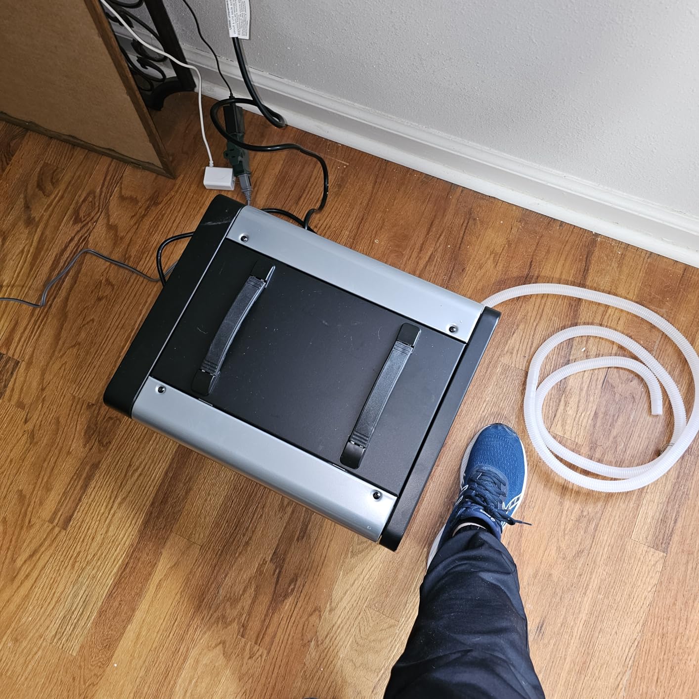 Yaufey 70 Pints Energy Star Commercial Dehumidifier with Drain Hose for 5000 Sq. Ft. Crawl Space, Basement, Industrial, 10-90% RH Humidity Control, 24/7 Continuous Drainage, TUV Certified, 5-Yr Coverage customer photo 2