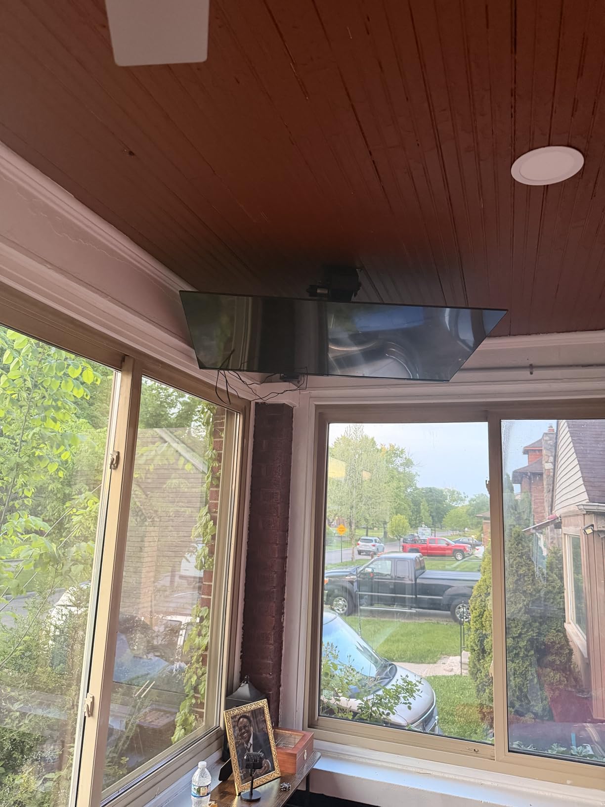 monTEK Motorized Ceiling TV Mount with Remote for 43-86 Inch TVs | Electric TV Mount Motorized Drop Down, for Flat and Pitched Roof, Holds up to 99 lbs, 4X Load Tested, App and Voice Control customer photo 2