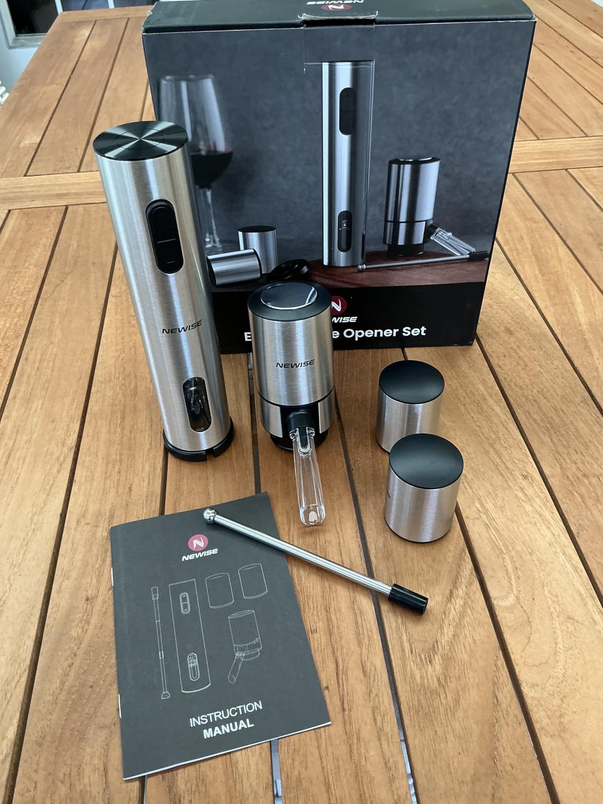 Newise Rechargeable Electric Wine Gift Set: Wine Opener, Aerator, Vacuum Stoppers & Foil Cutter - Wine Lovers Gifts for Women Men - Christmas & White Elephant Gifts customer photo 1