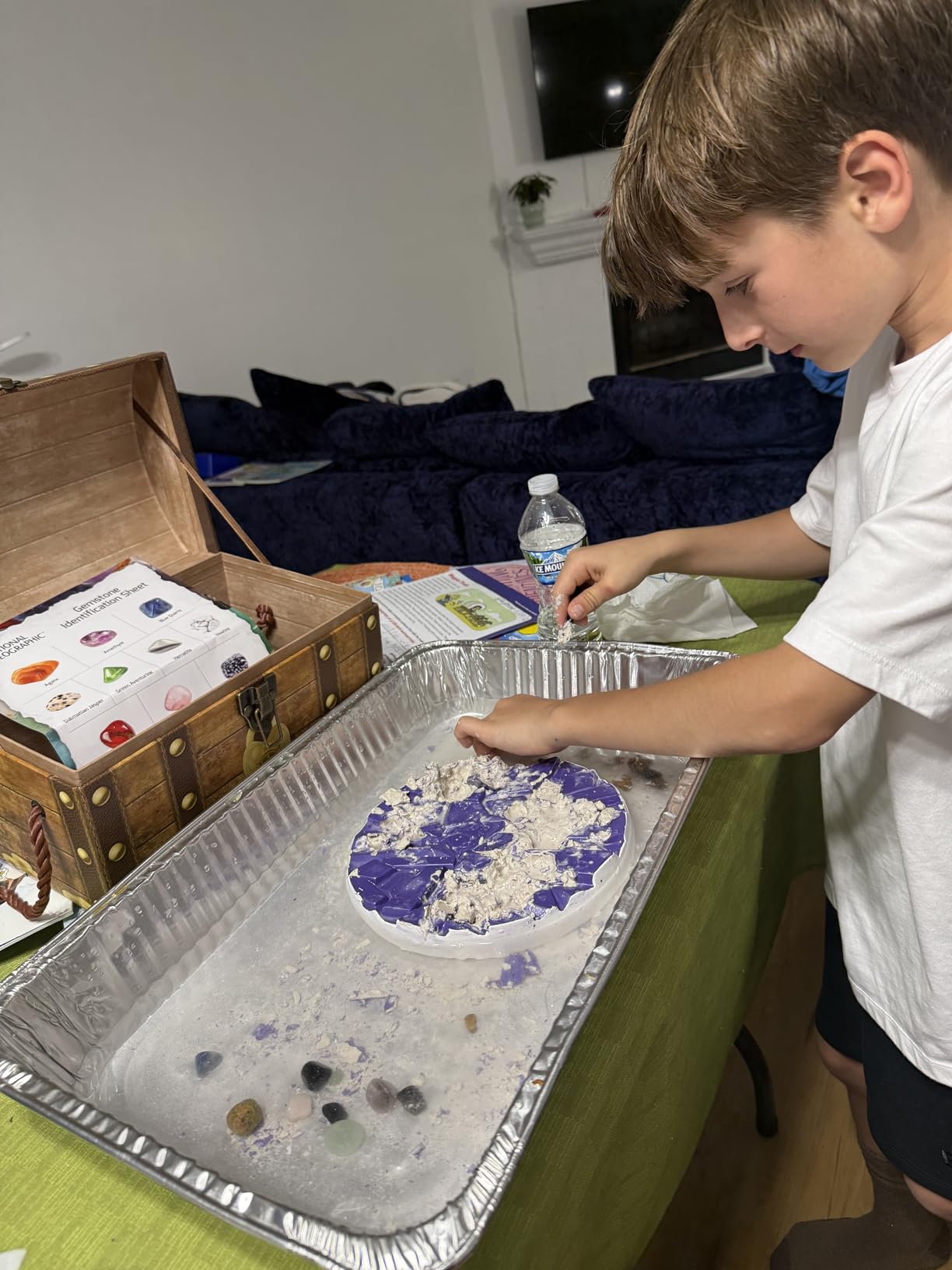 National Geographic Gigantic Gemstone Dig Kit with 100 Real Gems | Giant Dig Brick, Amethyst Quartz and Tiger's Eye, Gem Mining Activity, Excavation Tools, Magnifying Glass, Birthday Gift customer photo 1