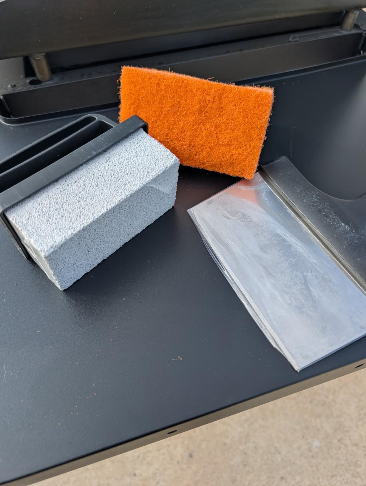 10 Pieces Griddle Cleaning Kit for Blackstone Flat Top Grill customer photo 1