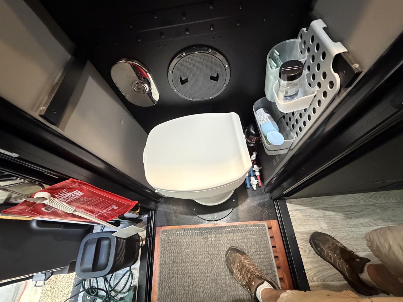 R1808 Fixed RV Dry Flush Toilet, Waterless Rechargeable, White | rechargeable no-plumbing toilet swivel top for RVs, boats, off-grid, emergency and care use, Loo Seal waterless sealing customer photo 2