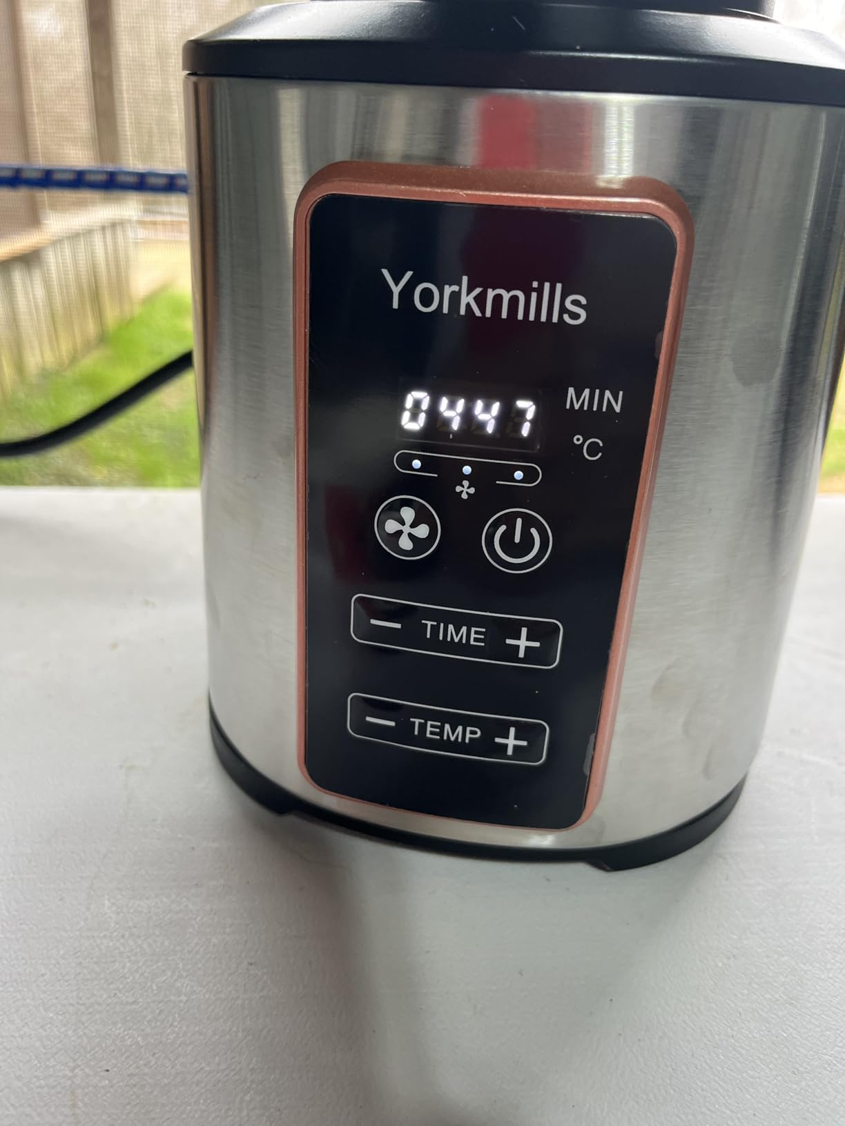 Electric Coffee Bean Roaster Machine for Home Use - 1500W Air Coffee Roaster with Adjustable Temperature & Timer, Built-In Chaff Collector & Air Circulation 100g Capacity Electric Coffee Roaster customer photo 2