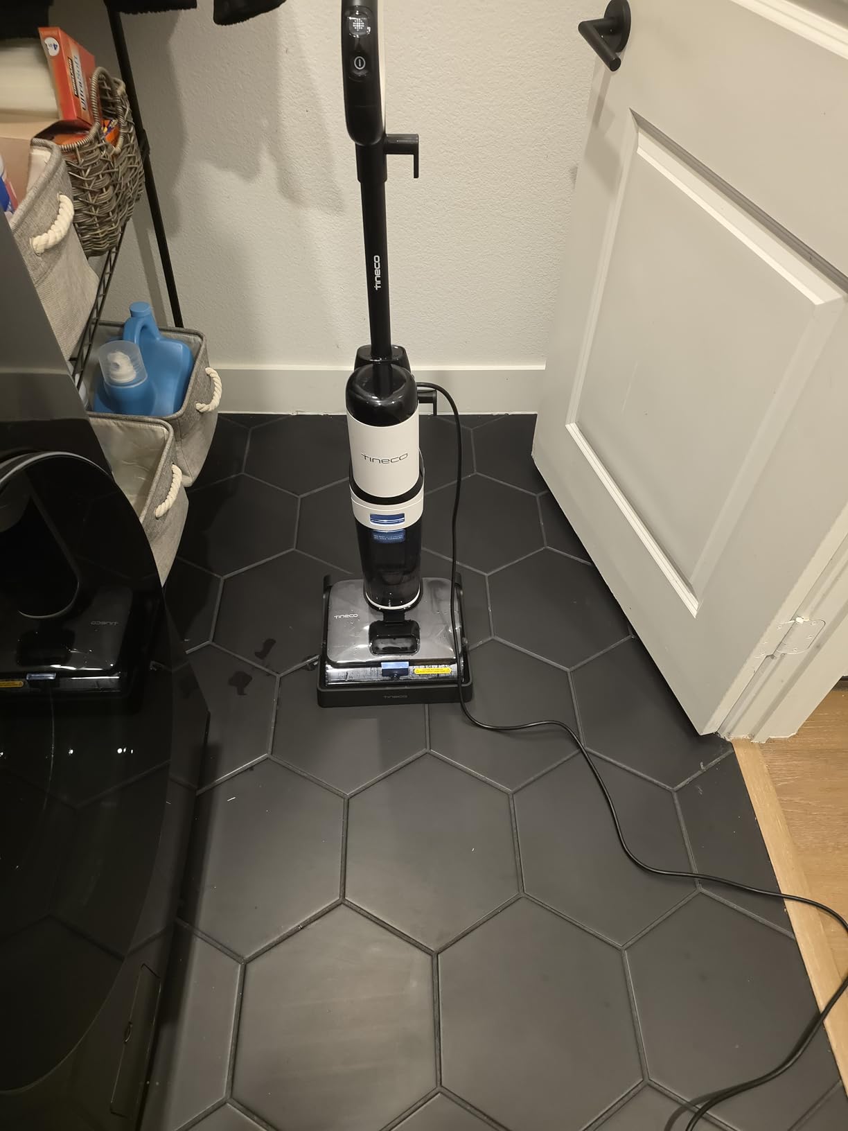 Tineco Corded 3-in-1 Wet Dry Vacuum Mop with Steam Function, FLOOR ONE S6 Stretch Steam, Tineco BoostSteam, 320°F High-temp Steam Cleaning, 180° Lay-Flat, Anti-Tangle Design, One-Touch Self-Cleaning customer photo 1