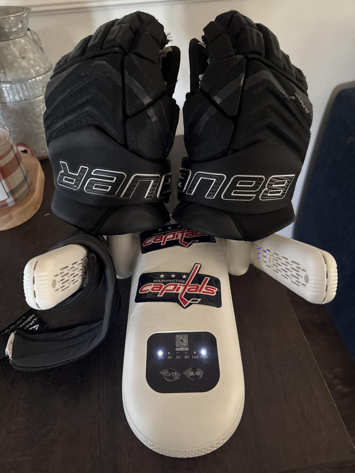 YsChois Boot Dryer, Shoe Dryer, Electric Gloves Warmer | Boost Mode, 4-Pipes with Timer, UV Light Sanitization & Odor Absorption, Quiet Portable Warmer for Ski Boots, Shoes, Gloves, Socks, Hats customer photo 1