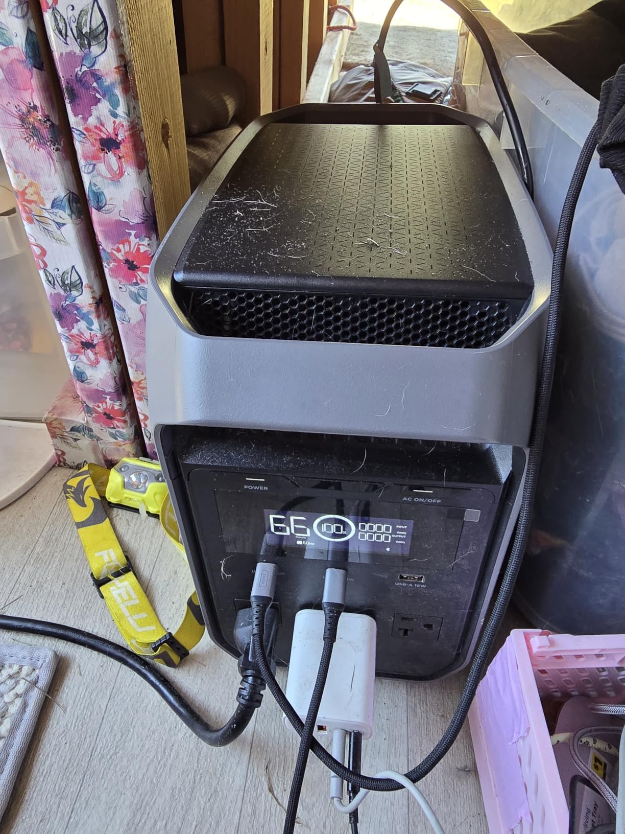 EF ECOFLOW Portable Power Station Delta 3 Classic, 1024Wh 1800W AC | 3600W Surge, 1 Hr Fast Charge, 100W USB-C Output, LiFePO4 Battery, 10ms UPS Solar Generator for Home Backup, Camping & RVs customer photo 1