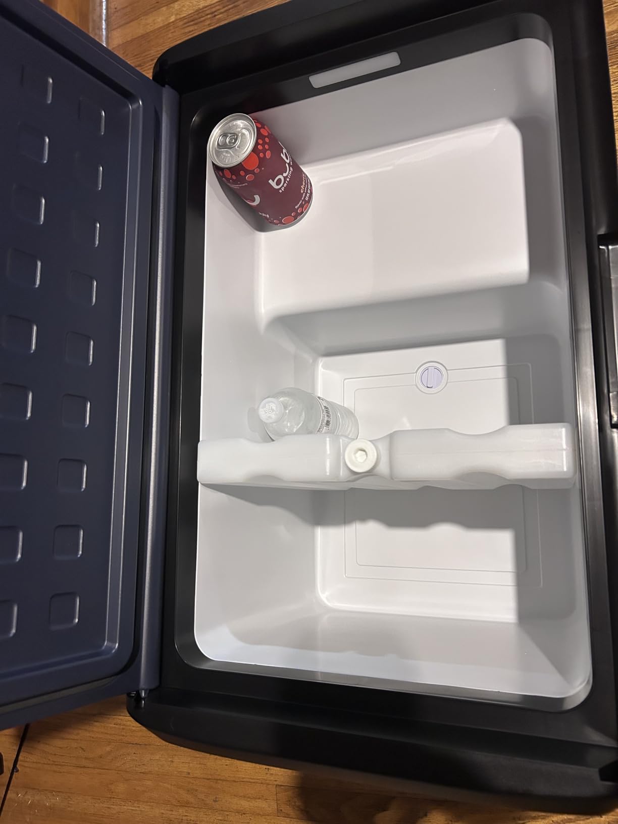BODEGACOOLER 12 Volt Car Refrigerator, 53QT(50L) IPX4 Waterproof Electric Cooler, 31dB Ultra-Quiet Car Fridge APP Control with 12/24V DC 110-240V AC, -4℉~68℉, Portable for Truck RV Camping, Travel customer photo 1