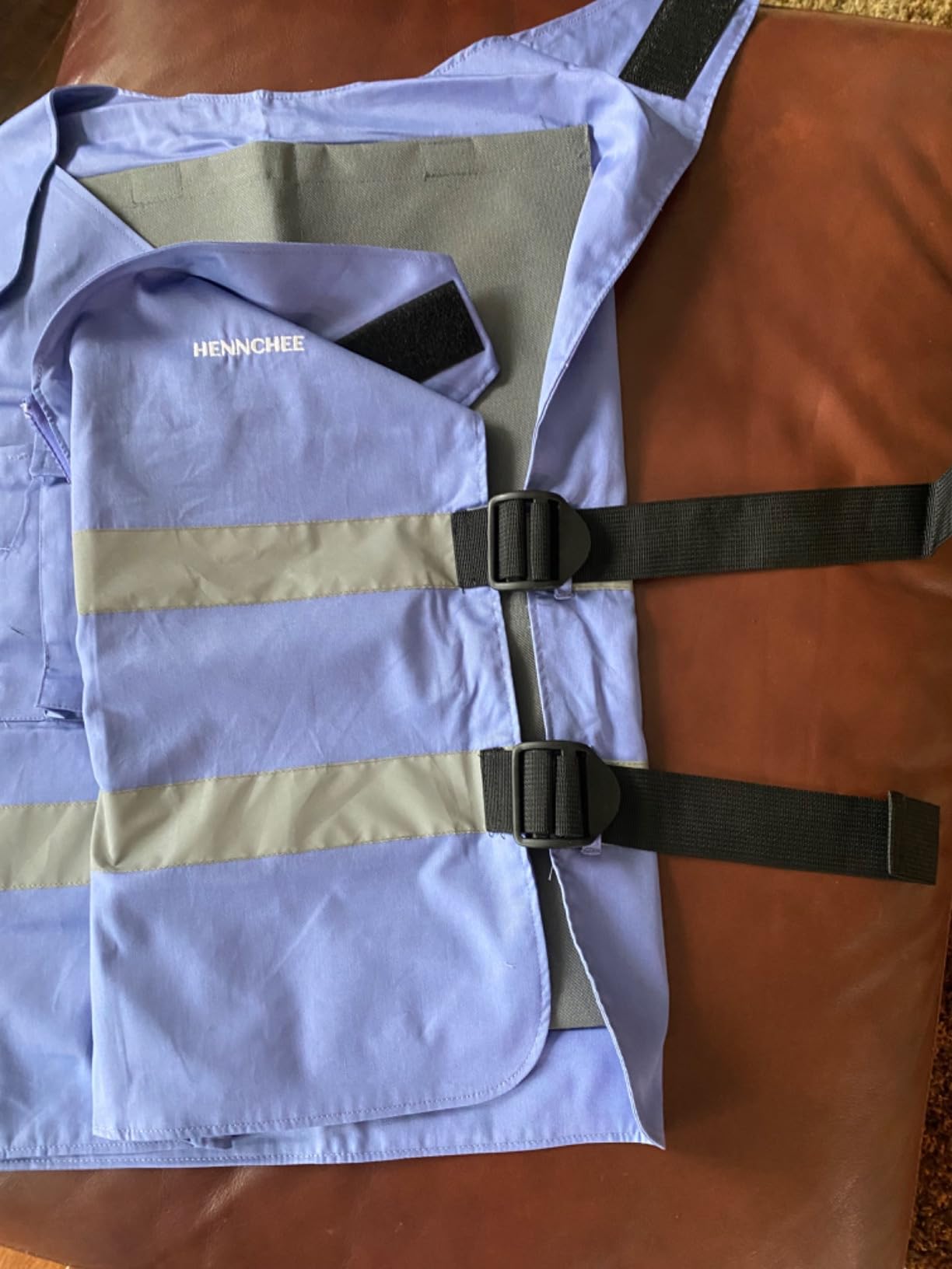 HENNCHEE Cooling Safety Vest with 12 Ice Packs Adjustable Fit | Ice Vest Built for Long Hours in the Heat Helping Outdoor Workers Stay Cool Comfortable and Visible customer photo 2