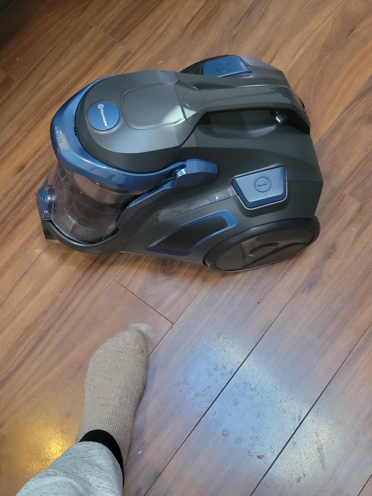 Vacmaster Ultra Silent Bagless Canister Vacuum CC0501, 60dB Quiet Powerful Suction, Carpet and Hard Floor Scrubber, HEPA Cleaner Machine, 16ft Retractable Cord customer photo 2
