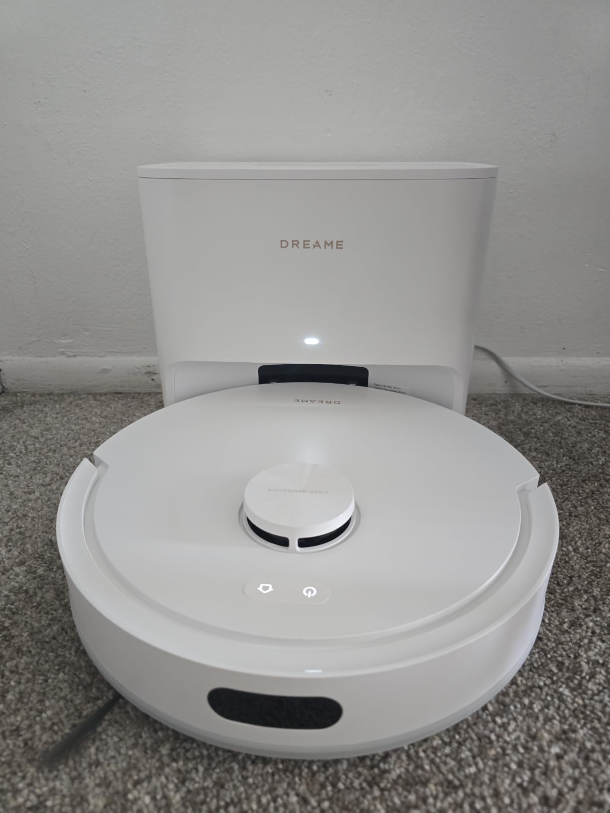 dreame D20 Air Plus Robot Vacuum and Mop, 20,000Pa Powerful Suction | 120-Day Self-Emptying with 4L Dust Bag, Anti-Tangling Tech, Edge-to-Corner Cleaning, Deep Carpet Cleaning, 360 Navigation customer photo 2