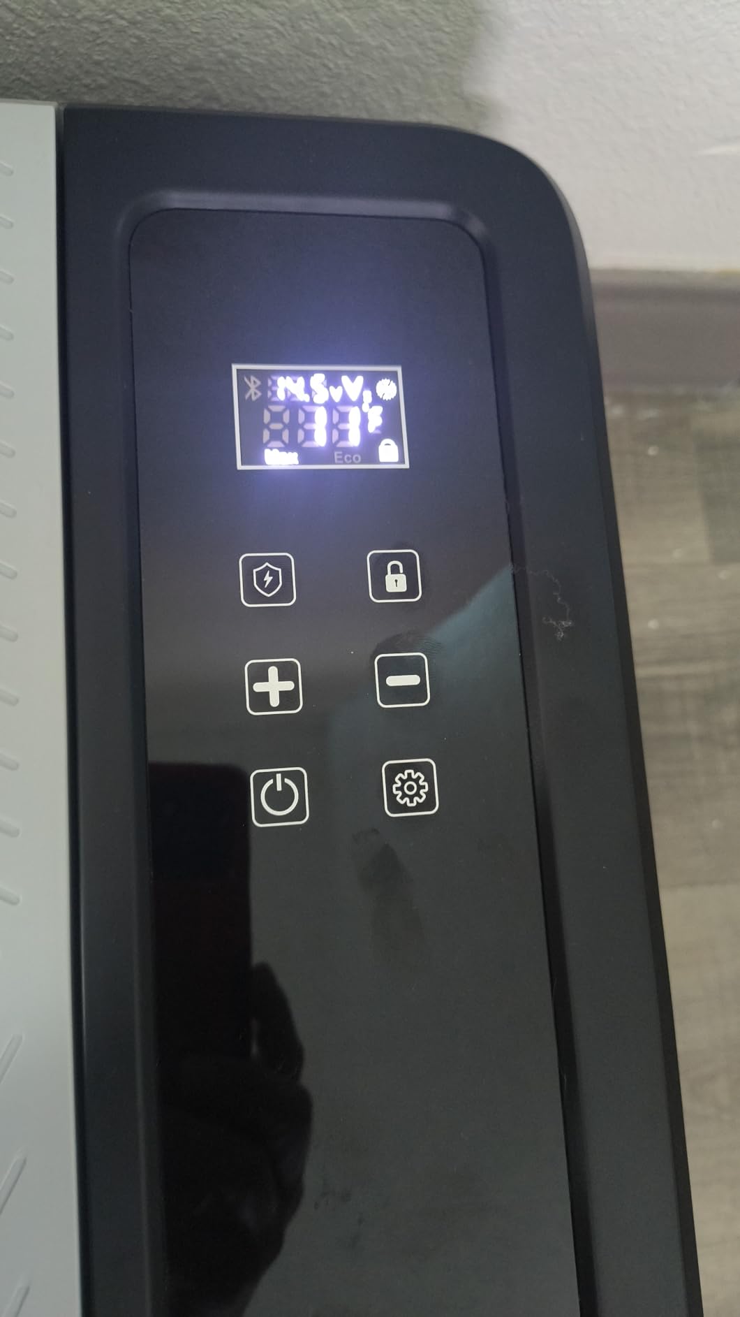 VEVOR Car Refrigerator, DC 12/24V AC100-240V Compressor Electric Cooler, -4°F to 68°F Car Fridge with APP Control, 23 QT Cars Freezer for RVs, Campsites, Boats, Camping, Fishing, 45W Portable Freezer customer photo 1