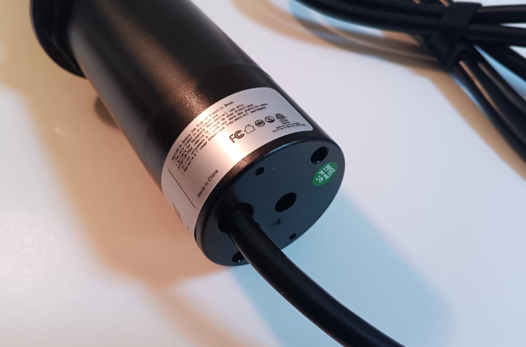 Pop Up Outlet for Countertop with 15W Wireless Charging Pad, Recessed Power Strip 2.5-Inch Hole, 65W GaN USB C, Tamper Resistant Receptacle, 4 USB, 4 Outlets for Kitchen, Office Desk, ETL Listed (Black) customer photo 1