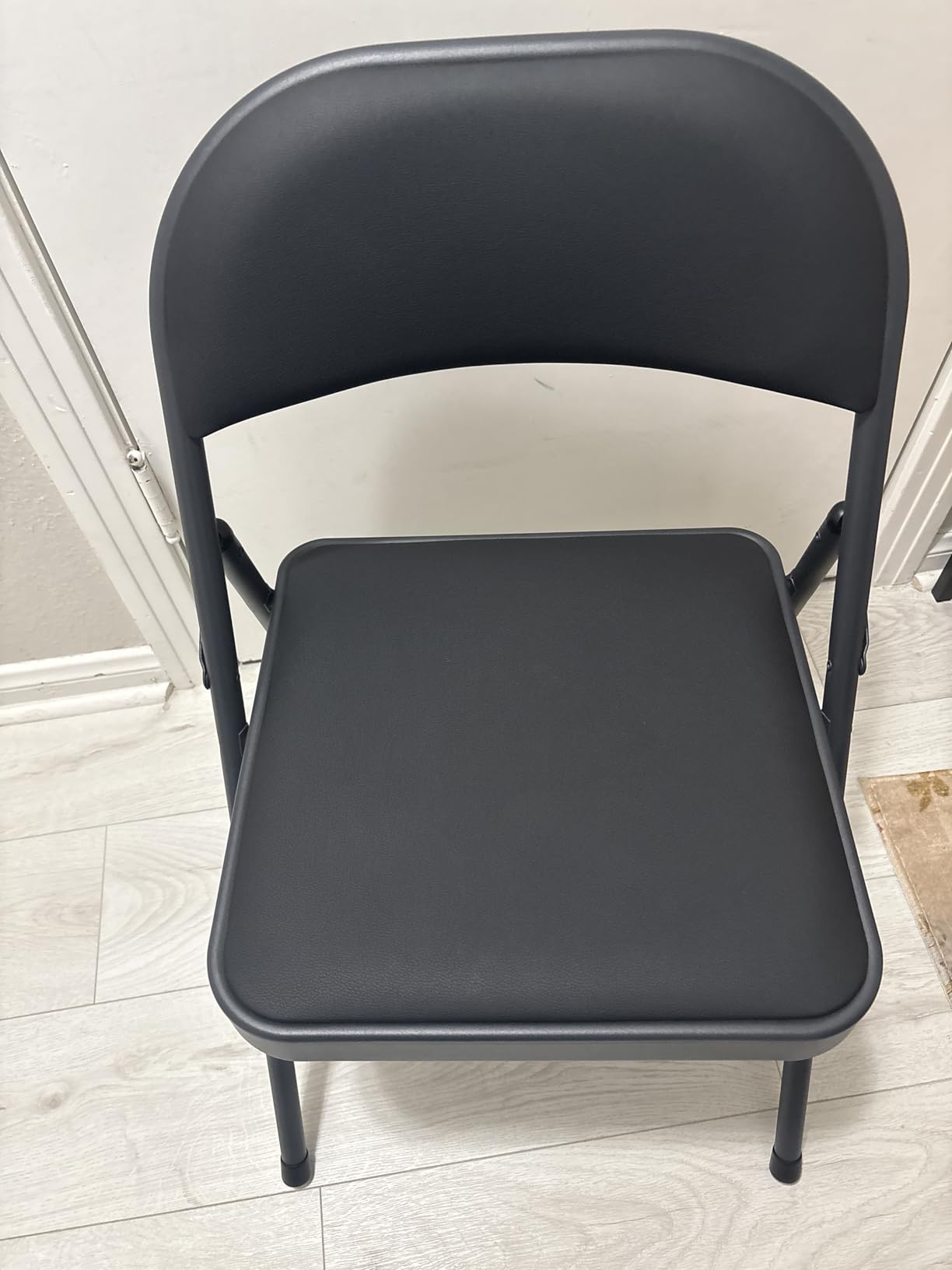 Folding Chairs 2 Pack, PU Leather Padded Folding Chairs for Outside and Indoor, Heavy Duty Portable Foldable Metal Commercial Seat for Home Office, Dorm, Party, Backyard, Lawn, Patio, Black customer photo 2