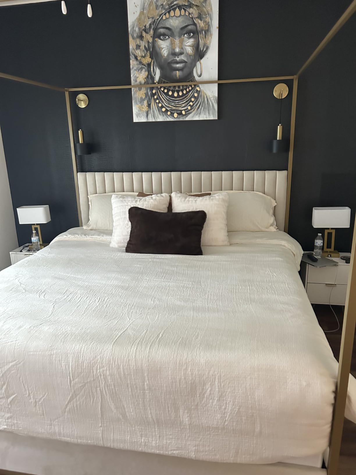 LUMISOL Velvet Canopy Bed Frame customer photo 1