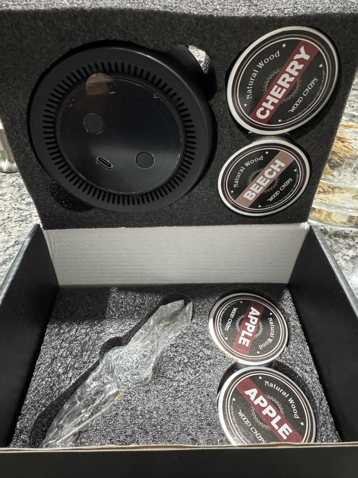 Electric Whiskey Smoker Kit with Led Lights, No Butane Needed | Cocktail Old Fashioned Bourbon Drink Smoker Kit, 6 Flavors Natural Wood Chips, Bourbon Whiskey Gifts for Men, Dad, Husband customer photo 2