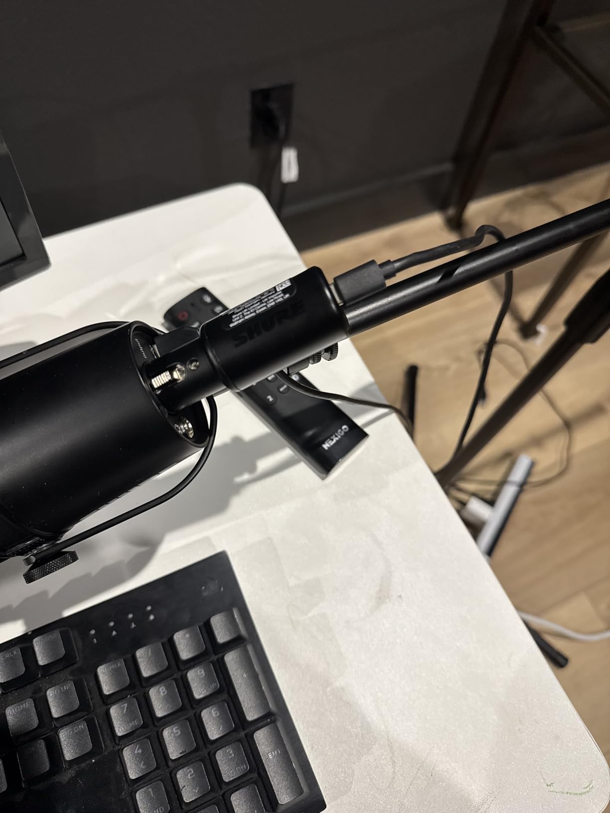 Shure MVX2U Gen 2 XLR-to-USB-C Digital Audio Interface, Apple MFi Certified, Portable Setup for Audio Processing, Noise-Free Recording Between XLR and USB-C Devices customer photo 2