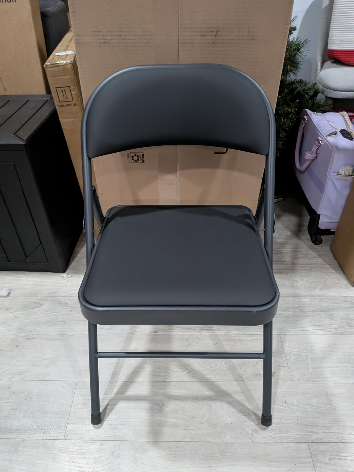 4 Pack Folding Chairs, Fabric Padded Folding Dining Chairs with Cushion Seat & Back, Indoor Outdoor Folding Chair Set for Home Office, Parties, Events, Wedding, Extra Guest Seating customer photo 1