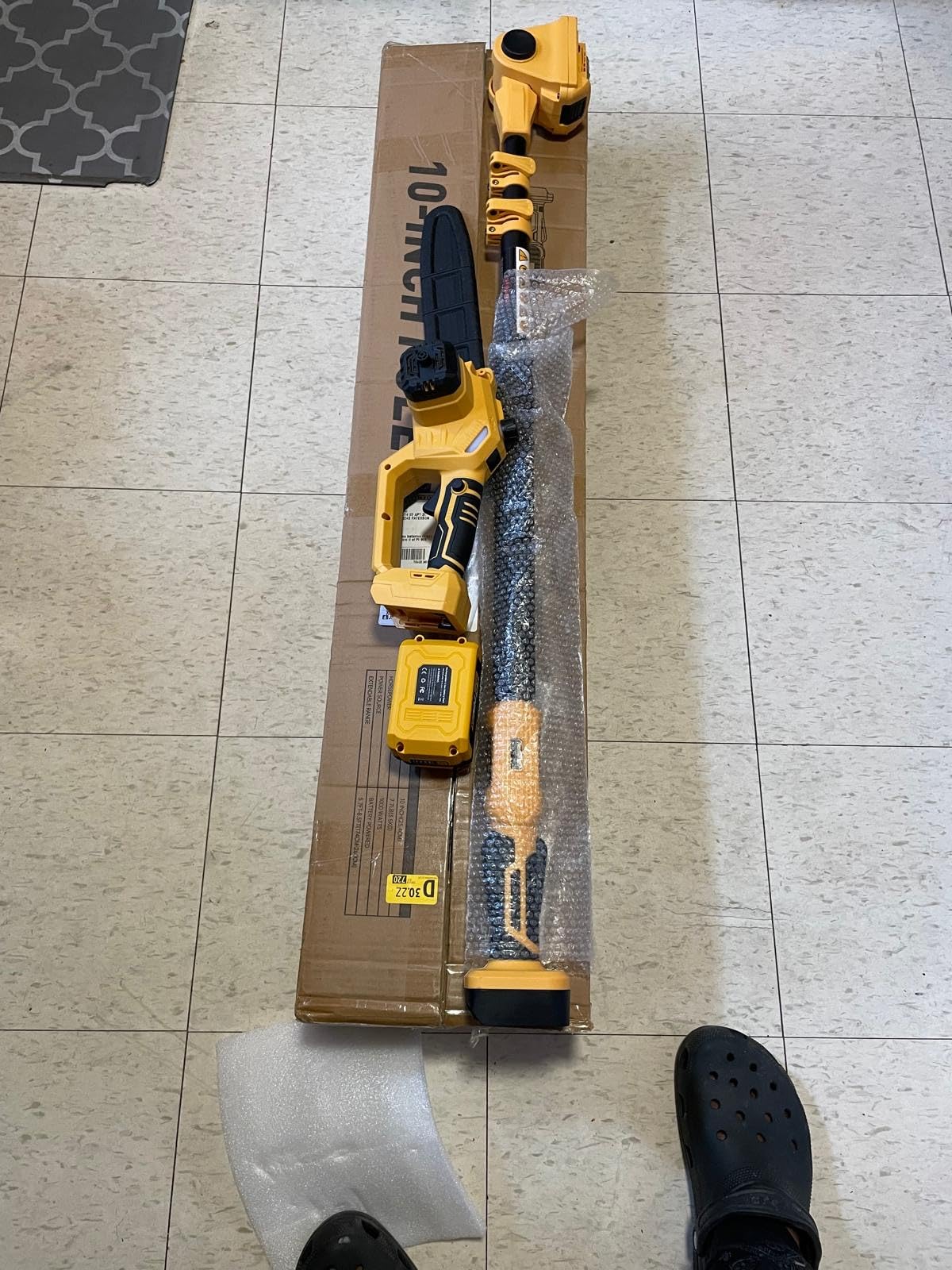 2-in-1 Cordless Pole Saw & Chainsaw, Compatible with Dewalt 20V Battery | 4.0ah Battery Included. 14.5 FT Extension Pole. Brushless Motor. Auto-Oiling System customer photo 1