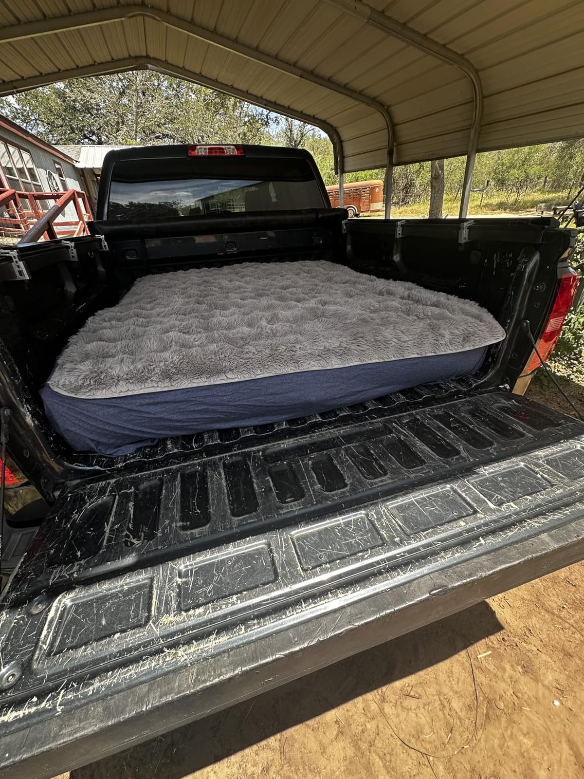 Umbrauto Truck Bed Mattress for 5'-5.2'ft, Tacoma Mid-Size Truck Mattress, Fits 5'-5.2' Tacoma, Gladiator & Ranger, Ideal Truck Tent Mattress with Detachable Tailgate Extension & 12V Pump customer photo 1