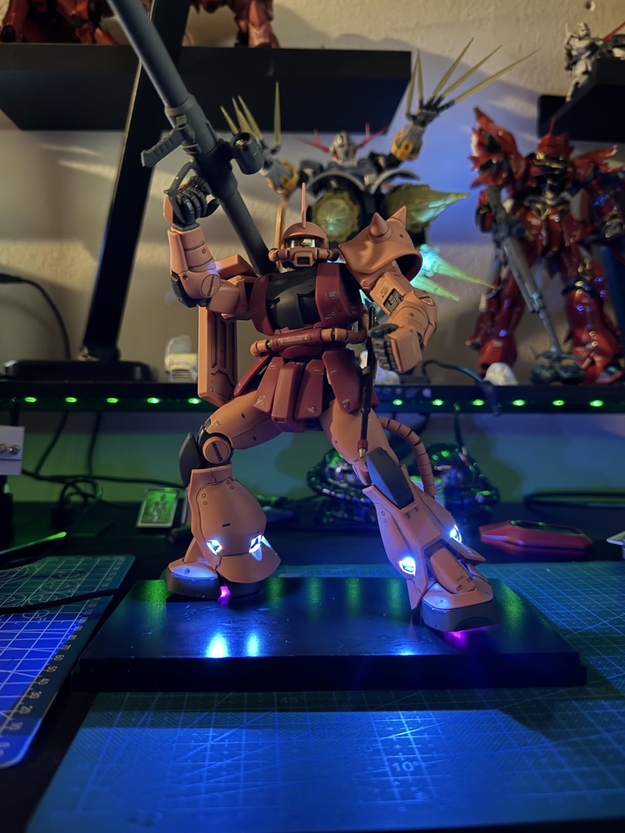 LBASE Upgraded Interlocking Display Case and Acrylic Dust Cover for Gundam | RG HG SD MGSD 1/144 Gunpla Models / Collectibles Action Figures customer photo 2