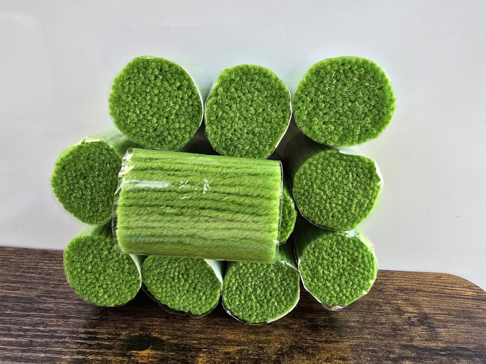AKZYTUE 12 Rolls Latch Hook Yarn, Precut Rug Yarn for Latch Hook Kits, Crochet Yarn Bundles for Latch Hook Rug Making, DIY Tapestry Crafts for Adults & Beginners, Forest Green customer photo 1