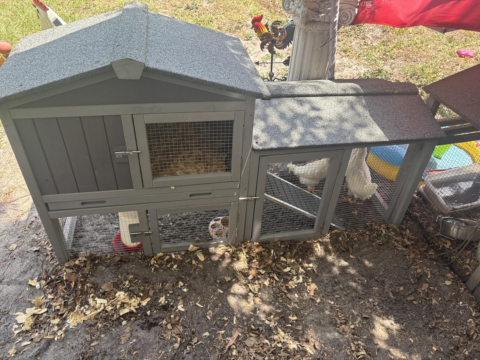 Aivituvin Chicken Coop for 2 Chickens, Outdoor Wooden Rabbit Hutch Hen House Poultry Quail Cage with Weatherproof Asphalt Roof, Leakproof Pull-Out Tray for 2 Rabbits or Small Animals customer photo 1