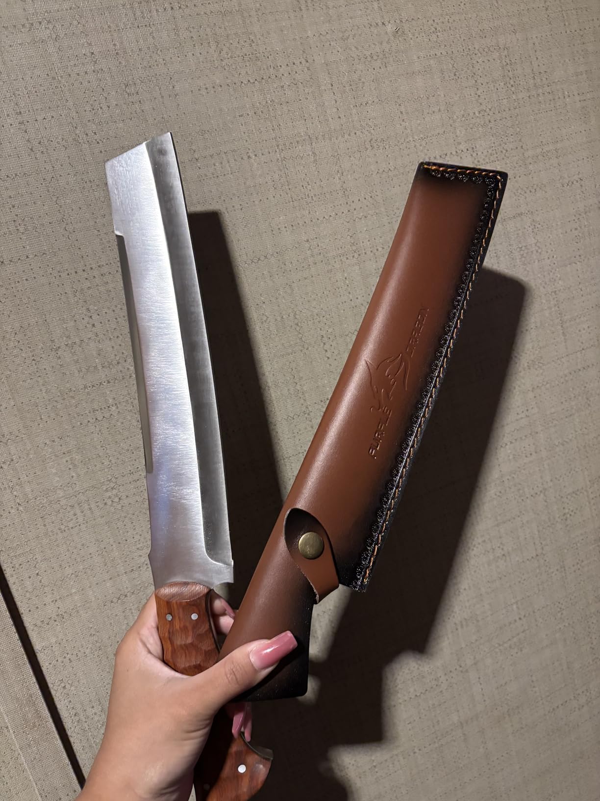 Purple Dragon Heavy Duty Machete - 6 Inch Outdoor Knife with Sheath | Forged from a Single Piece of D2 Steel, Full Tang Wood Handle, Gift Box, for Bushcraft, Camping Outdoor and Yard Work customer photo 1